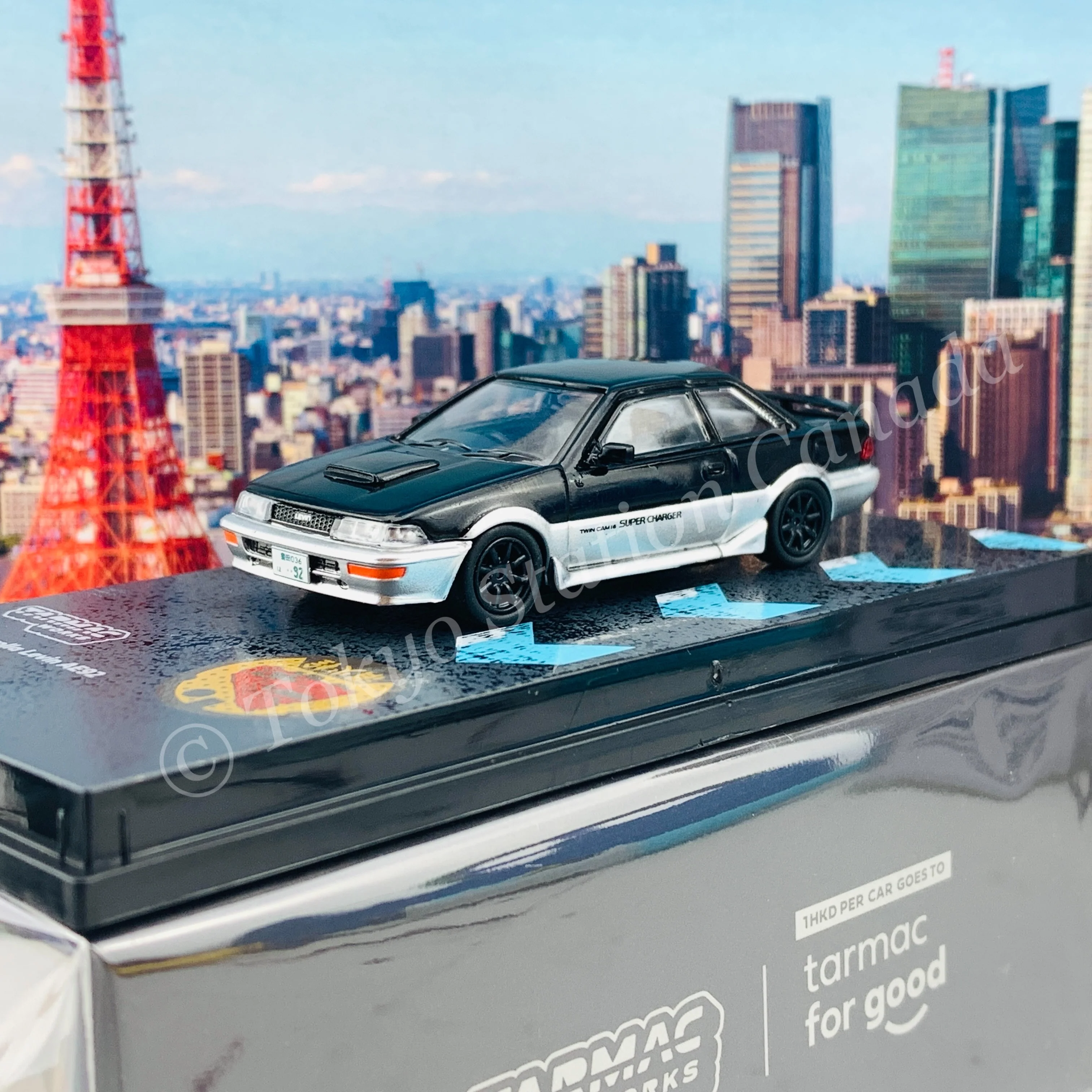 Tarmac Works 1/64 Toyota Corolla Levin AE92 Black / Grey T64R-036-BLK - Image 2