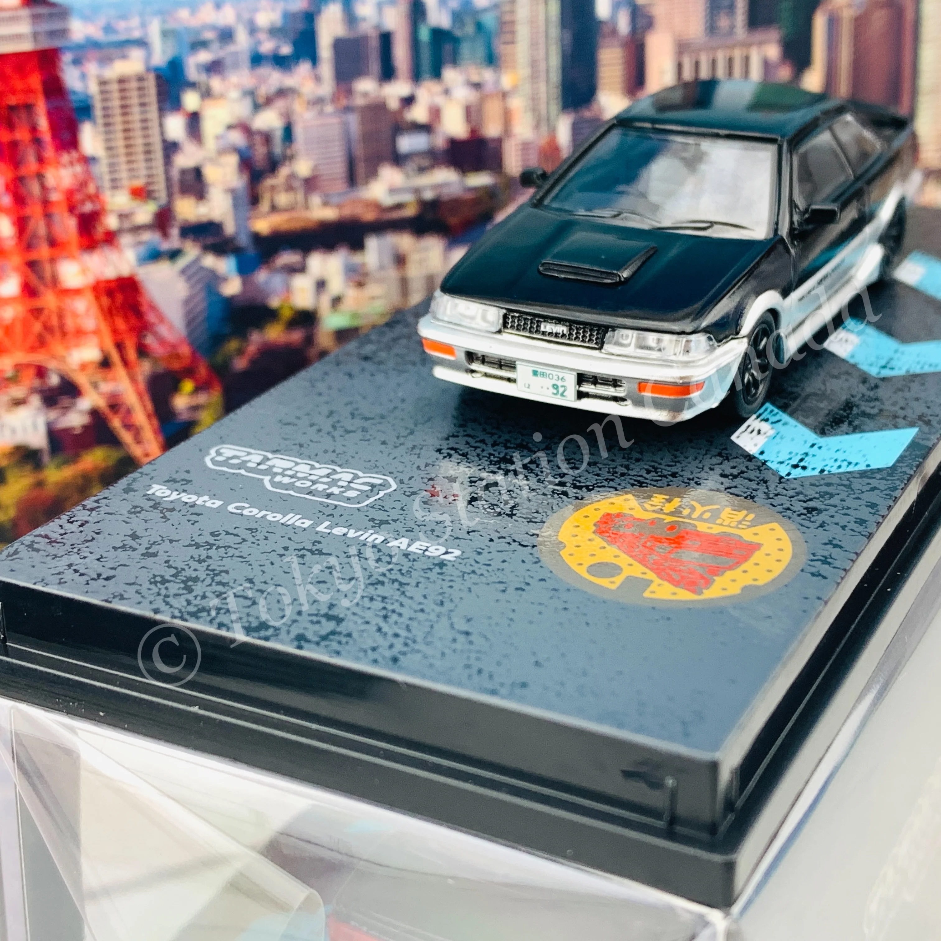 Tarmac Works 1/64 Toyota Corolla Levin AE92 Black / Grey T64R-036-BLK - Image 3
