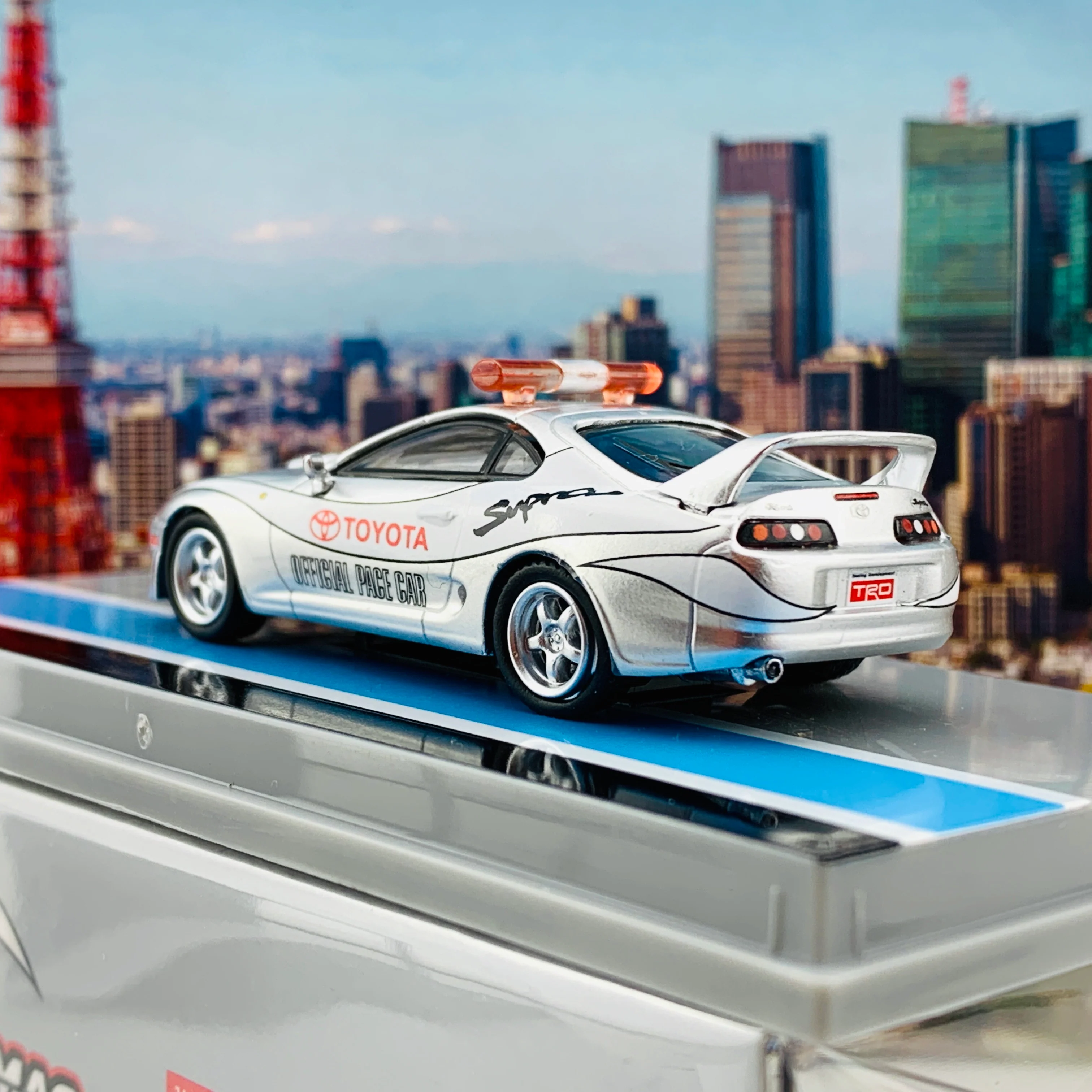 Tarmac Works 1/64 Toyota Supra Safety Car T64-011-SC - Image 4