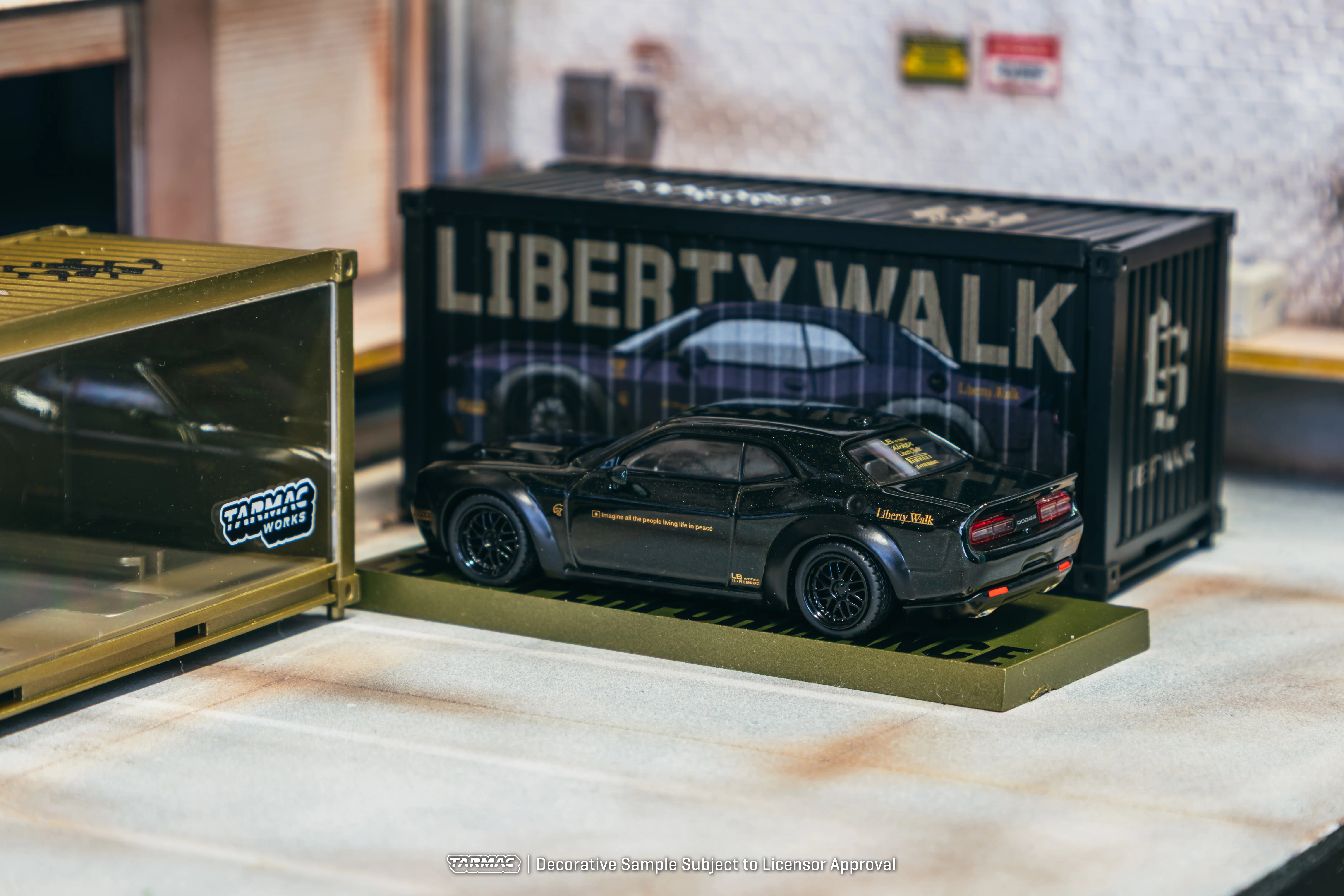 TARMAC WORKS GLOBAL64 1/64 LB-WORKS Dodge Challenger SRT Hellcat Black Metallic with 2 containers T64G-TL039-BK ** LIMIT ONE PER CUSTOMER ** - Image 4