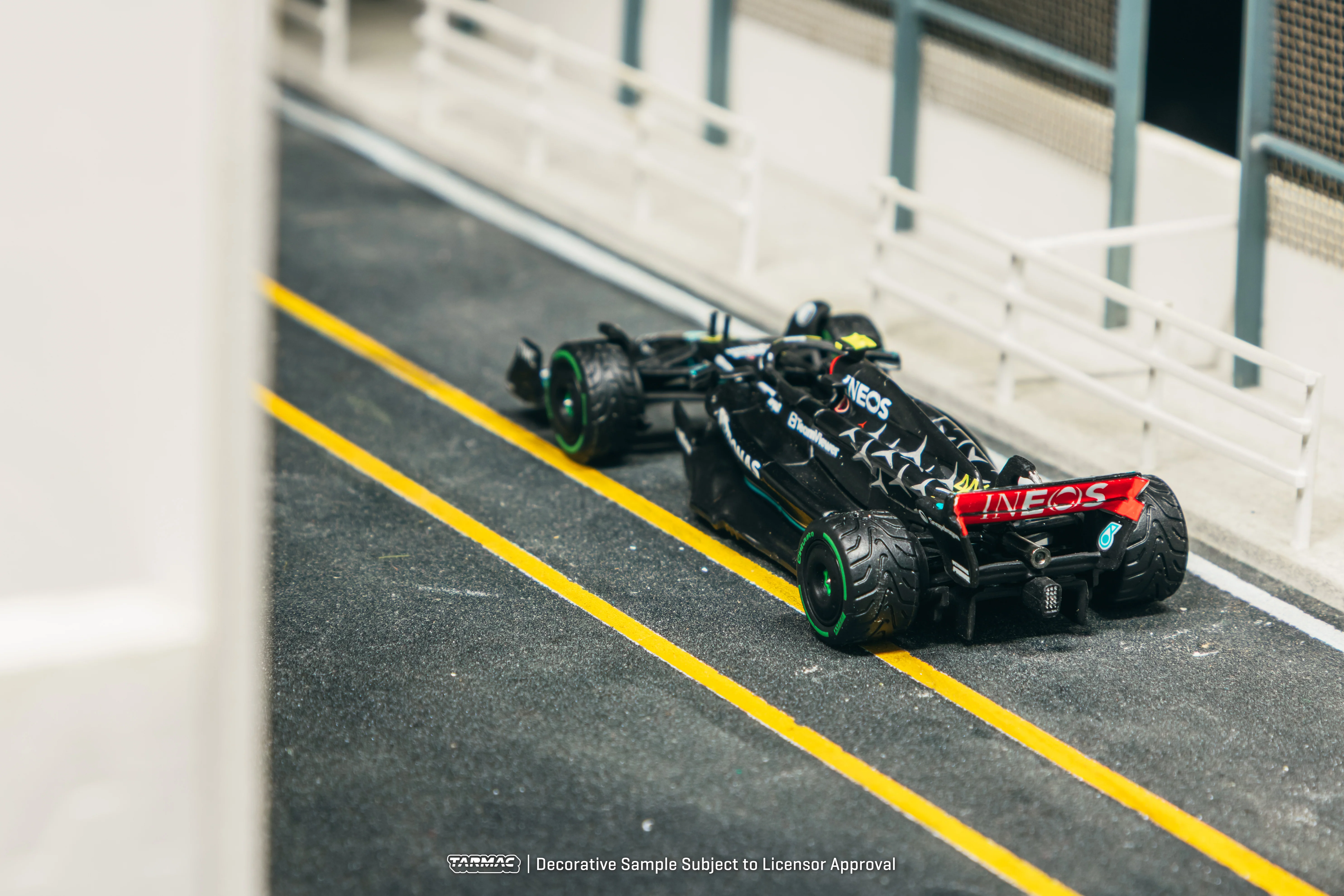 TARMAC WORKS GLOBAL64 1/64 Mercedes-AMG F1 W14 E Performance Monaco Grand Prix 2023 Lewis Hamilton T64G-F064-LH2 - Image 2