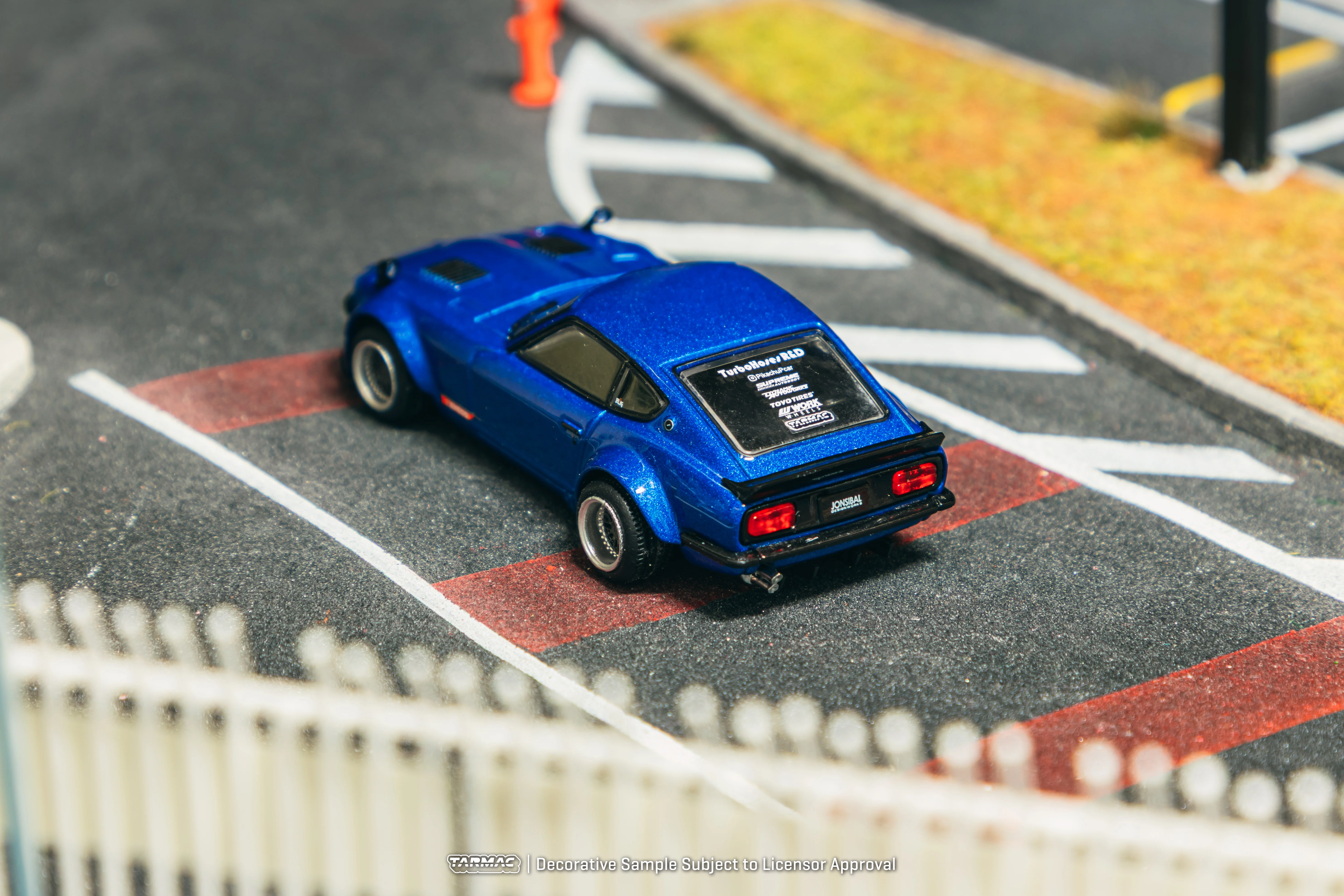 TARMAC WORKS GLOBAL64 1/64 Nissan Fairlady Z S30 Widebody - Designed by Jon Sibal Blue T64G-062-BL - Image 2