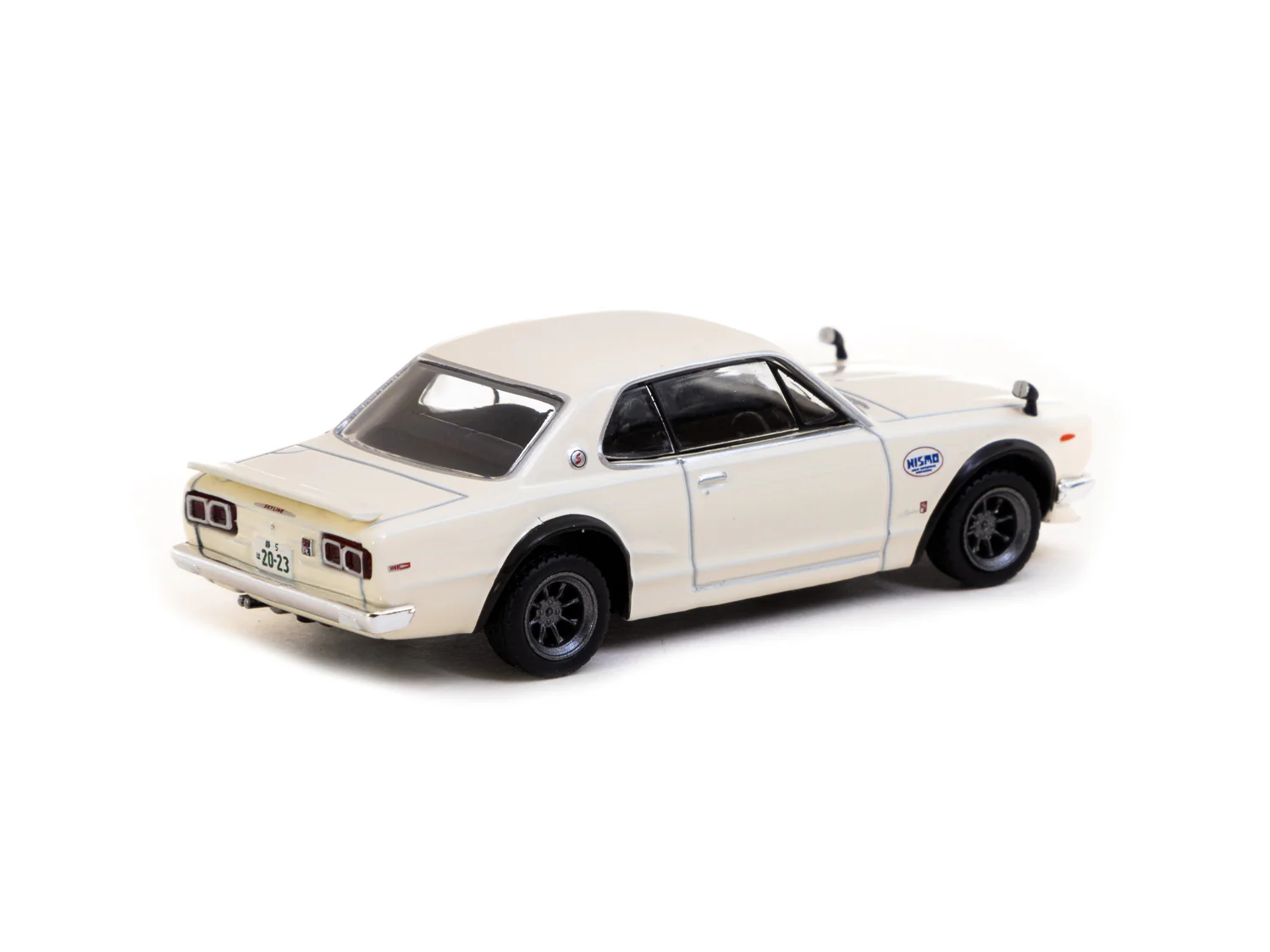 Tarmac Works GLOBAL64 1/64 Nissan Skyline 2000 GT-R (KPGC10) Ivory White Special Edition T64G-043-WH - Image 3