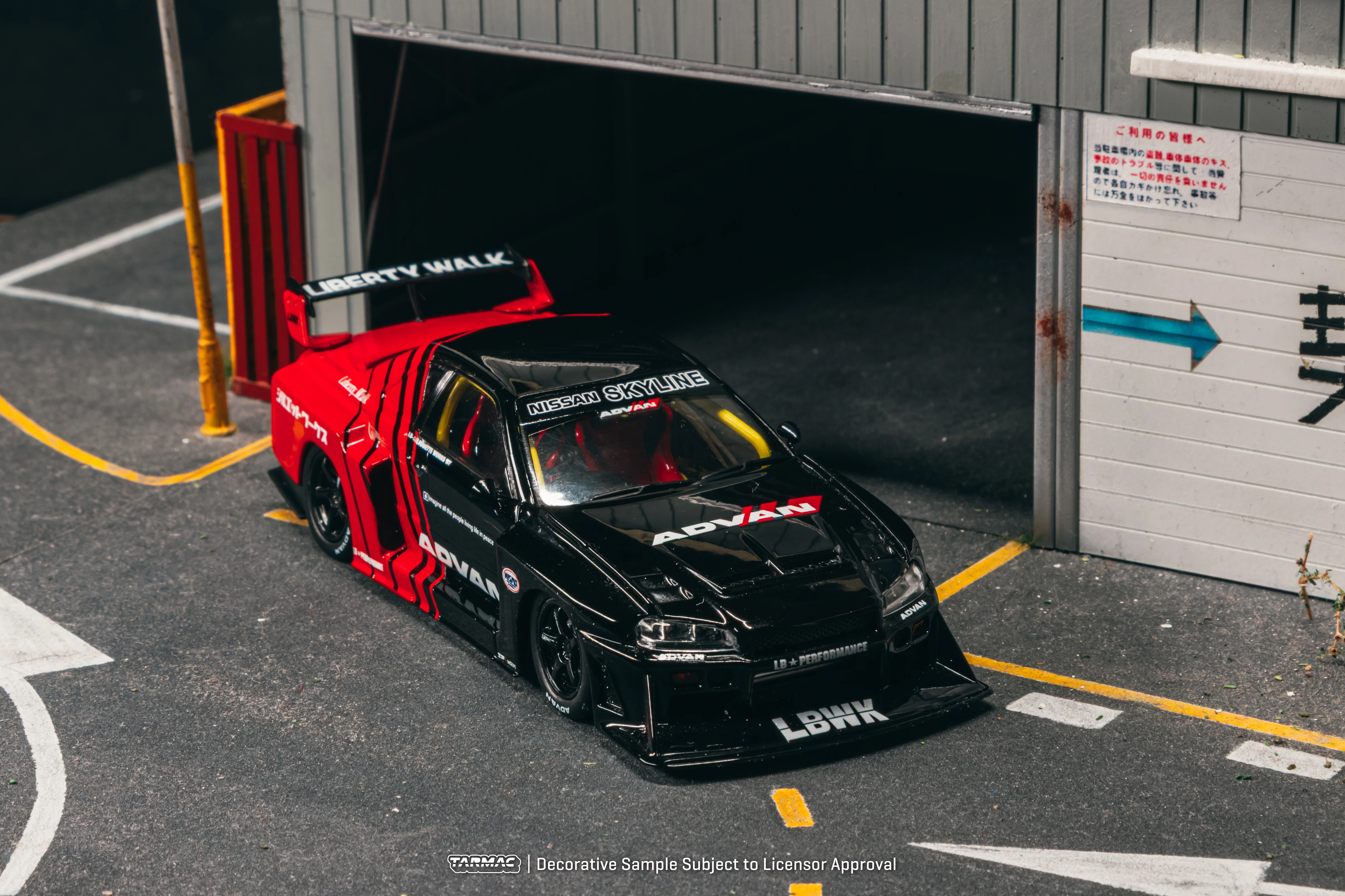 TARMAC WORKS HOBBY43 1/43 LB-ER34 Super Silhouette SKYLINE ADVAN T43-021-ADV - Image 3