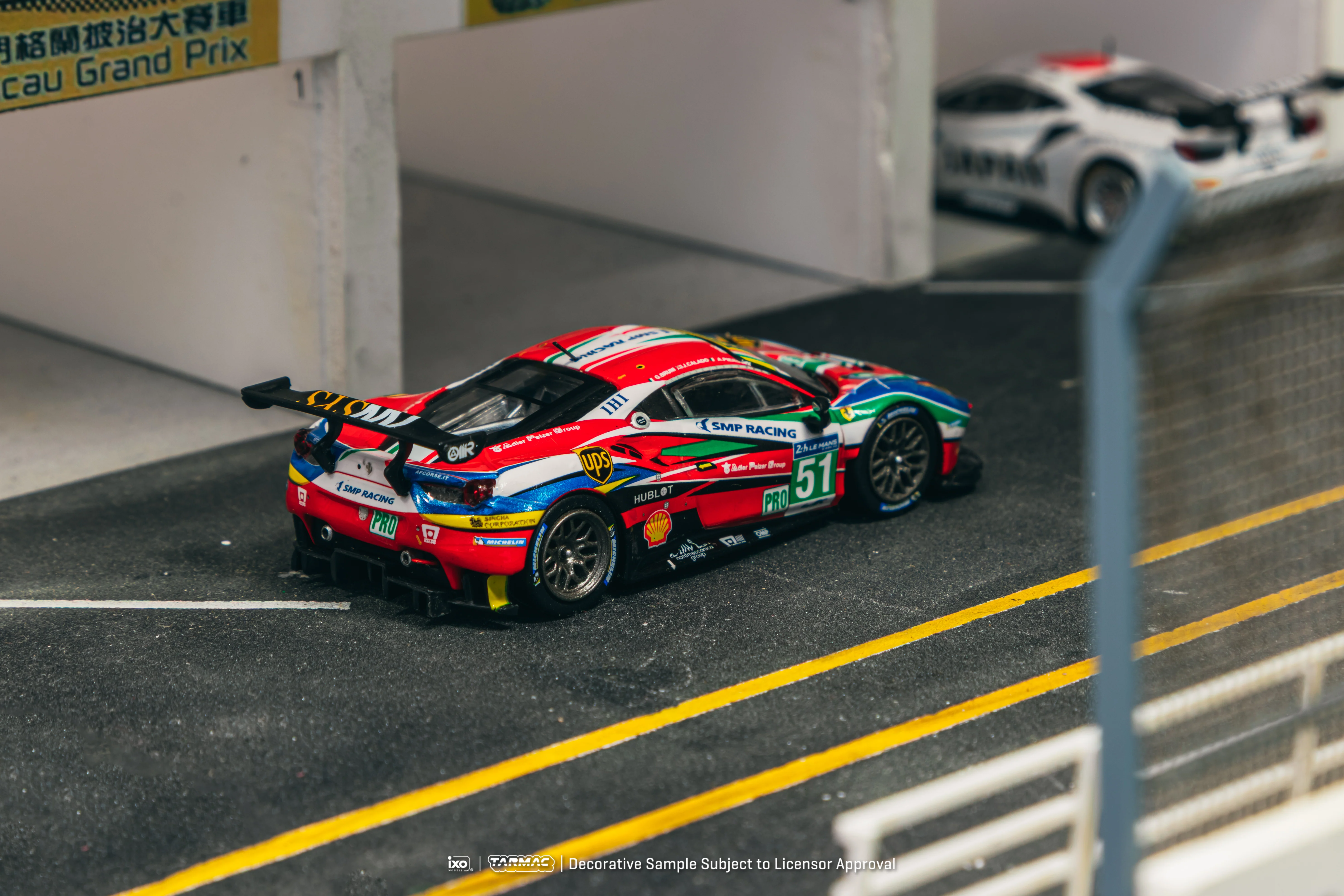 TARMAC WORKS HOBBY64 1/64 Ferrari 488 GTE 24h of Le Mans 2016 G. Bruni / J. Calado / A. Pier Guidi T64-071-16WEC51 - Image 2