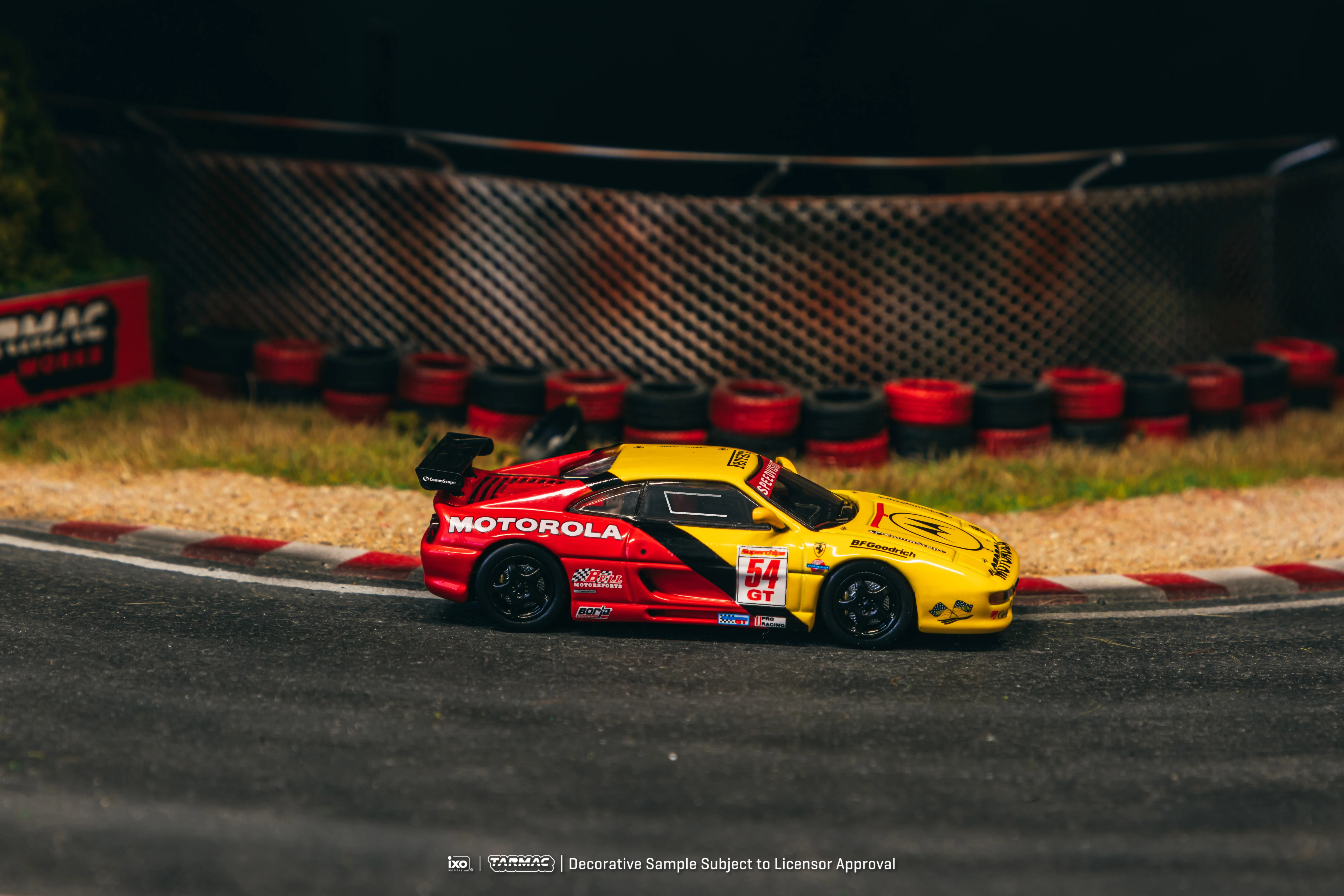 TARMAC WORKS HOBBY64 1/64 Ferrari F355 Challenge World Challenge Series 2000 Matt Drendel T64-083-00WCS54 - Image 2