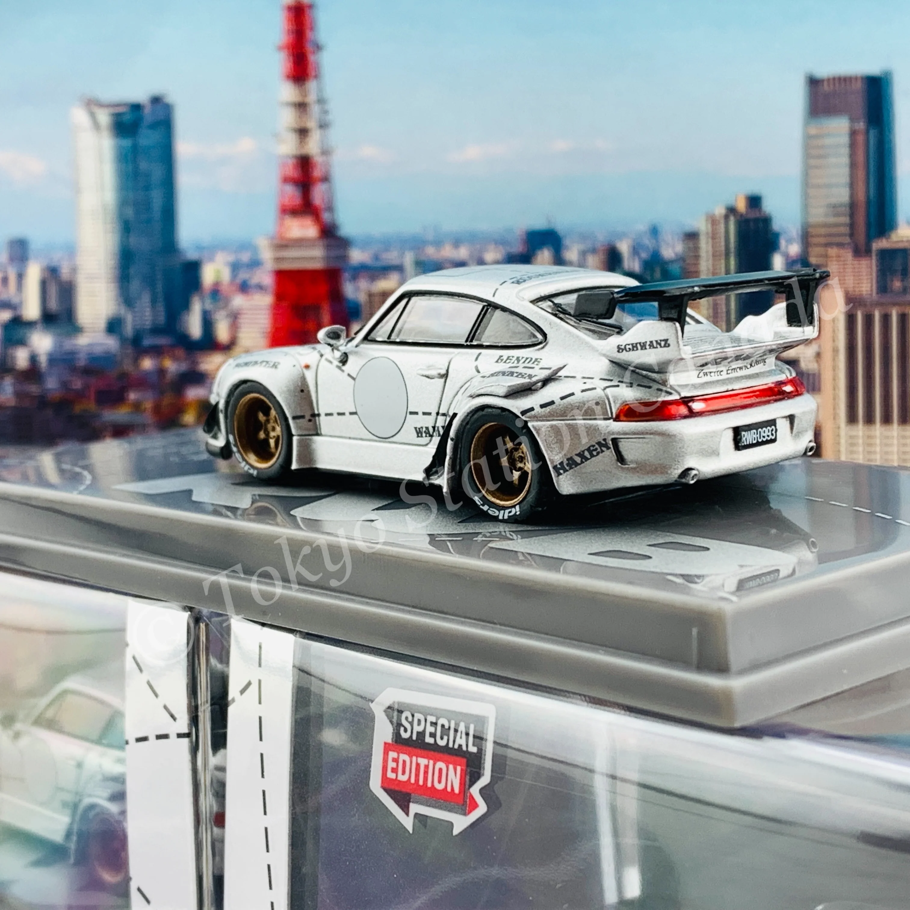 TARMAC WORKS HOBBY64 1/64 RWB 993 Silver Phantom Special Edition T64-017-JC - Image 4