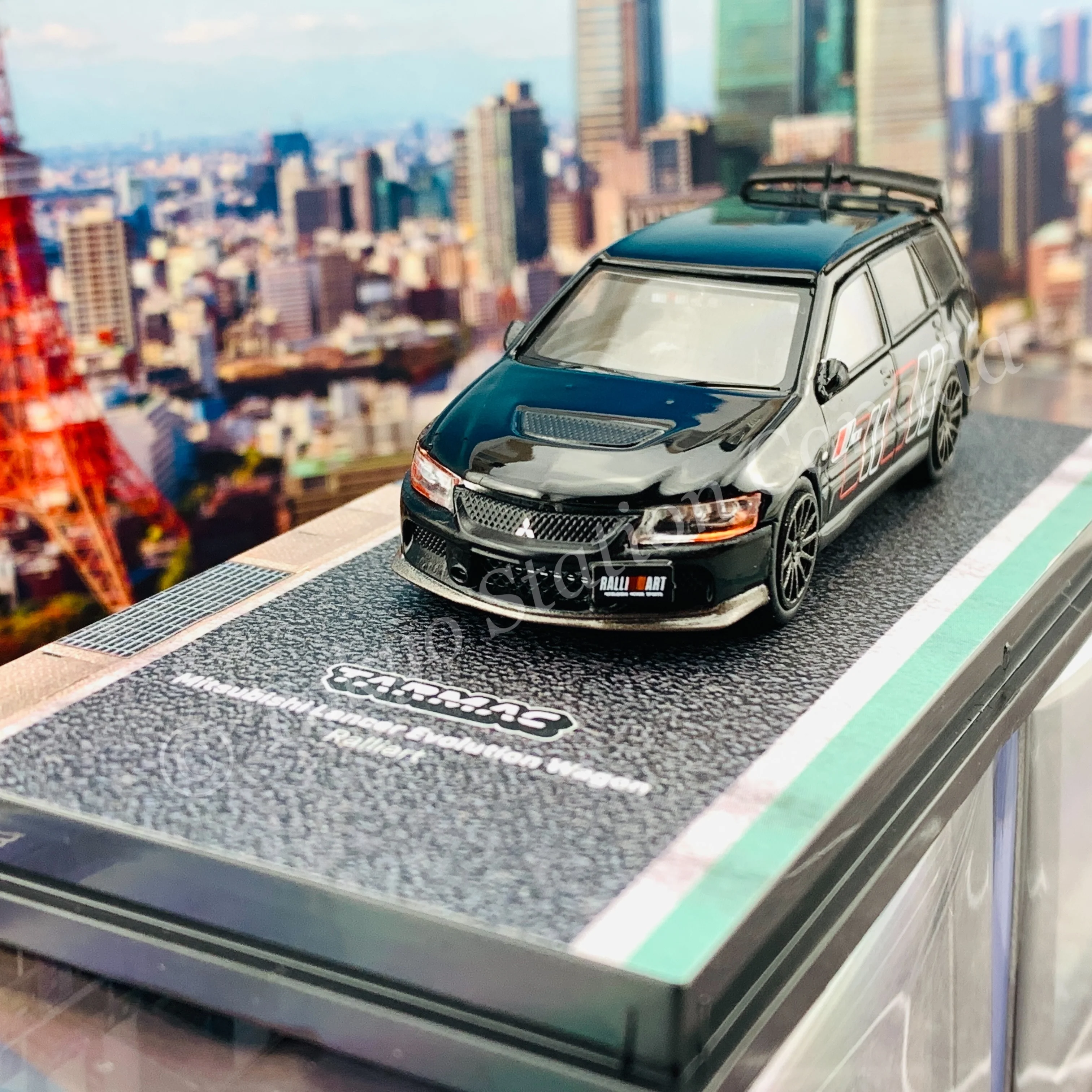 Tarmac Works HOBBY64 Collection 1/64 Mitsubishi Lancer Evolution Wagon Ralliart T64-042-RLA - Image 2