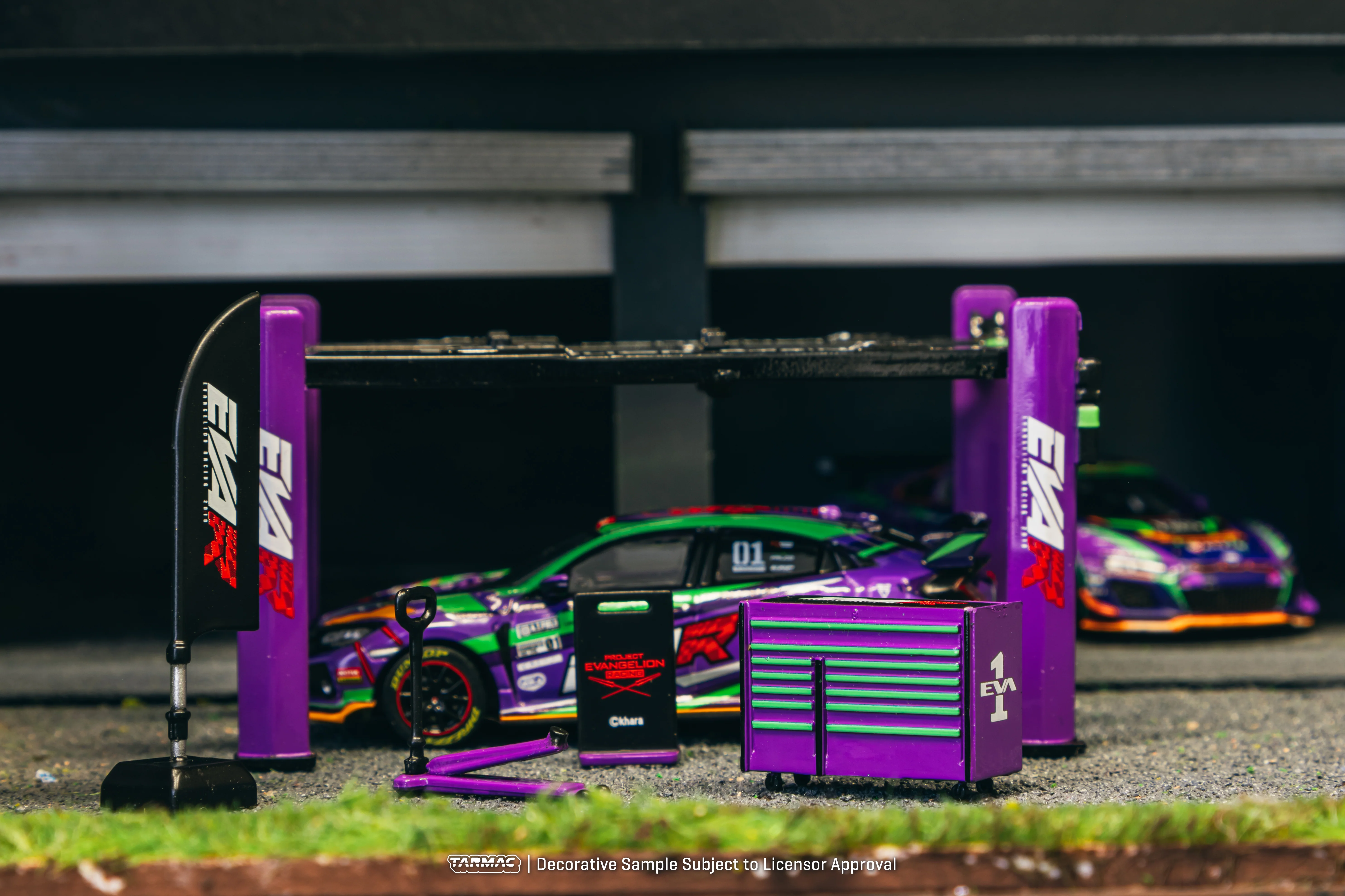 TARMAC WORKS PARTS64 1/64 Garage tools set EVA Racing T64A-TL001-EVA - Image 2