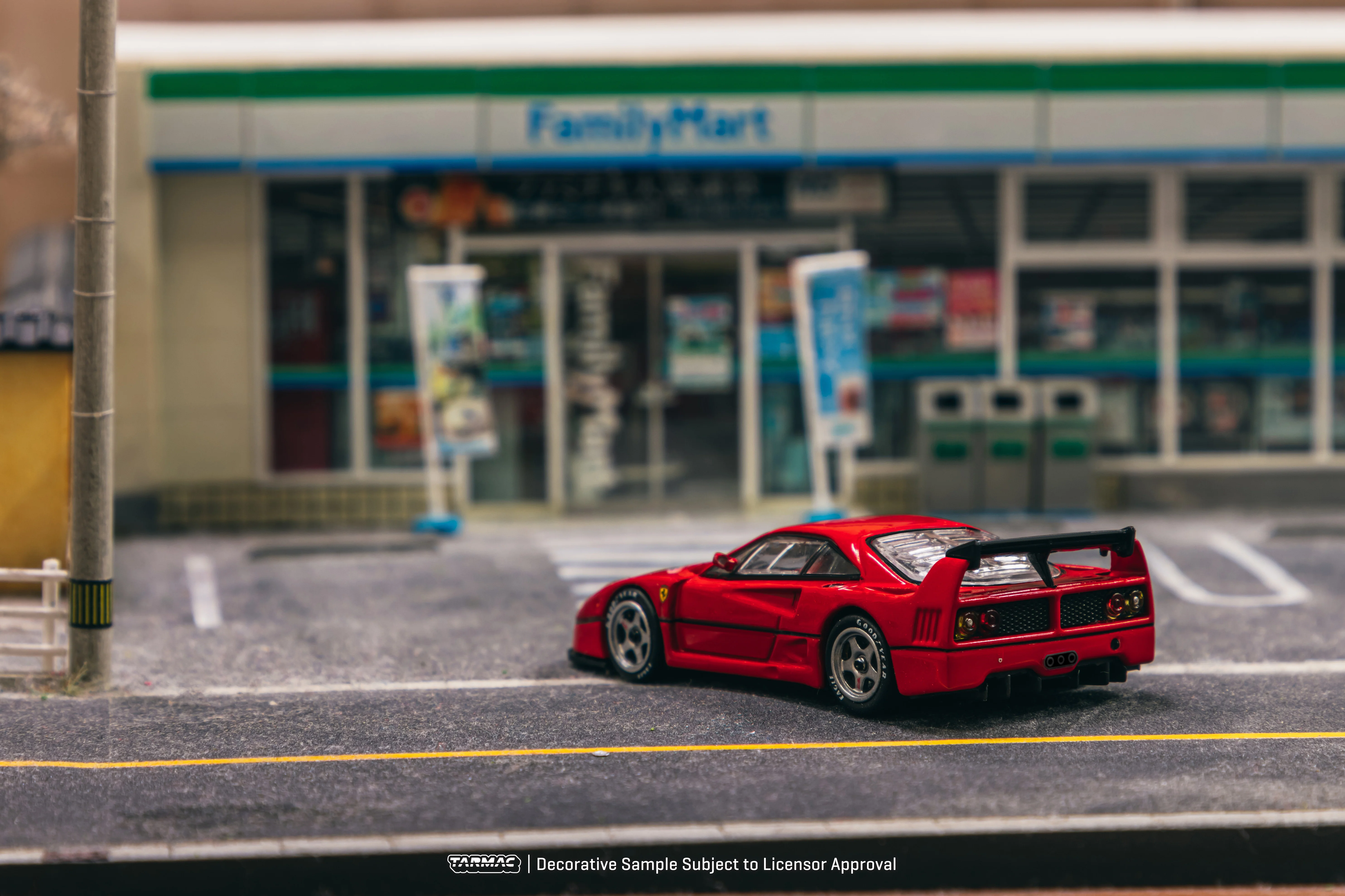 Tarmac Works ROAD64 1/64 Ferrari F40 LM Red T64R-075-RE - Image 4
