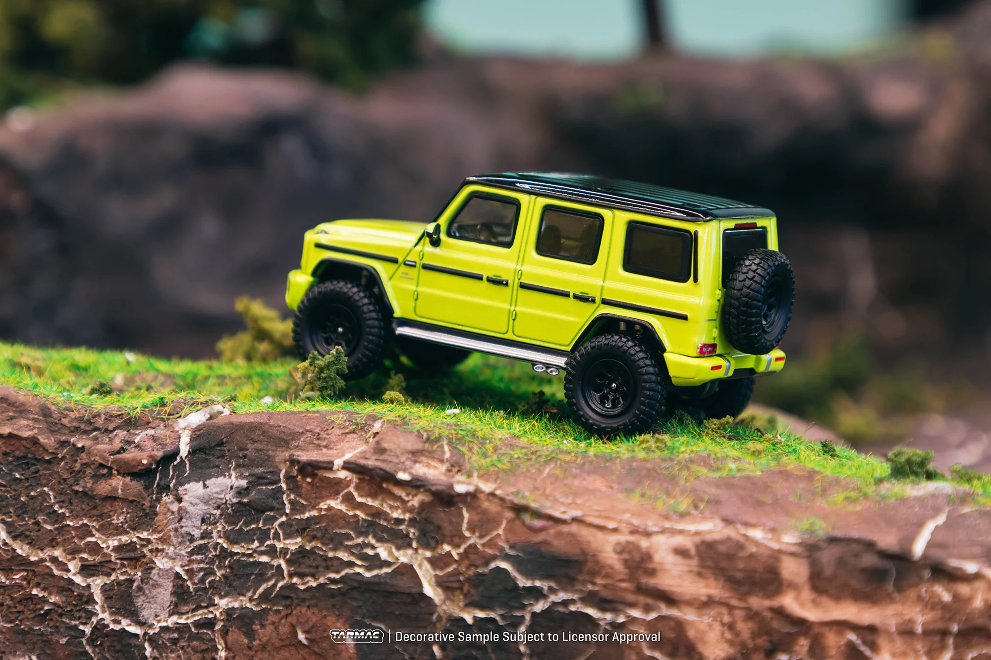 TARMAC WORKS ROAD64  1/64 Mercedes-AMG G63 Electric Beam/Yellow - WebStore Special Edition T64R-040-YE - Image 8