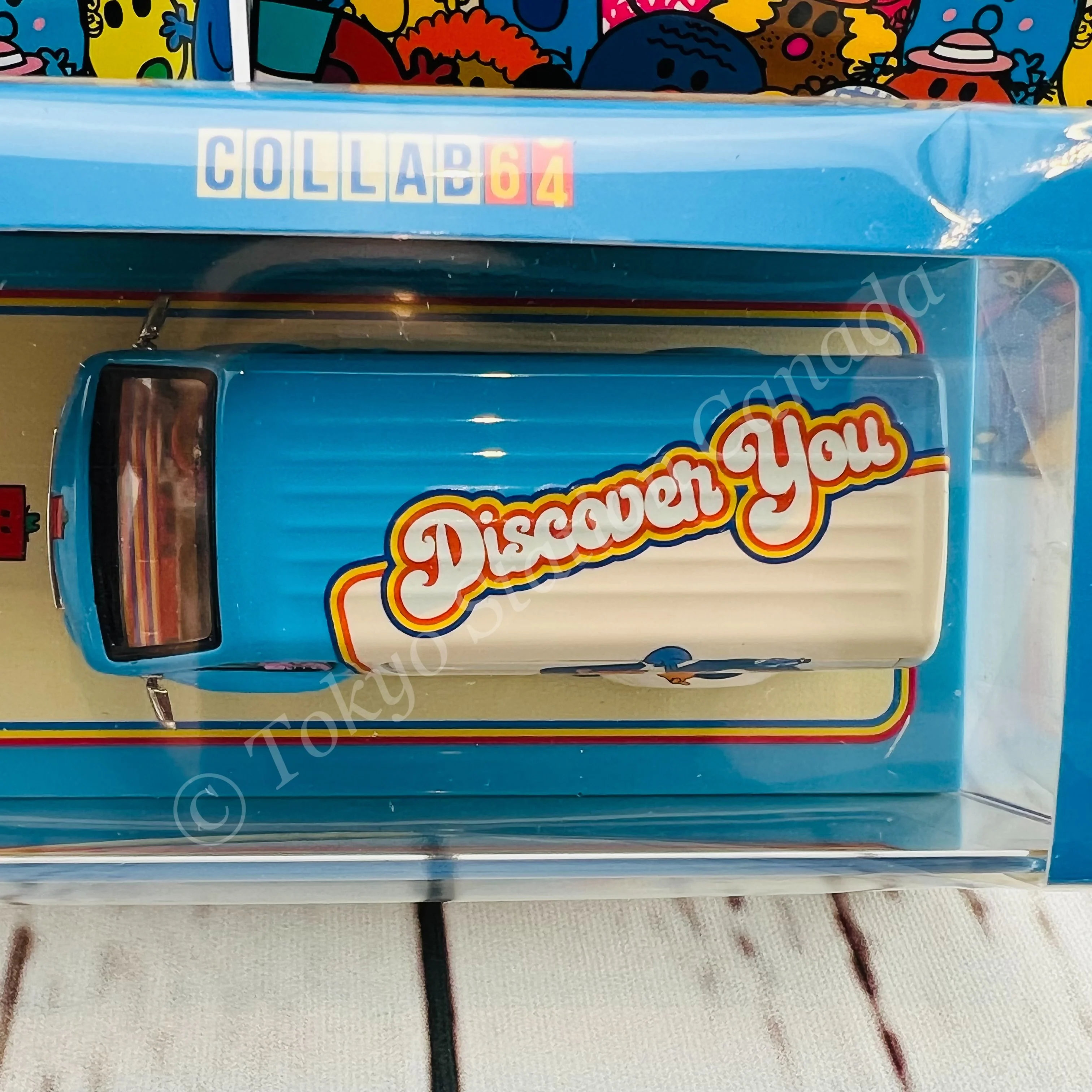 TARMAC WORKS COLLAB64 Toyota Hiace Widebody Mr. Men Little Miss 50th Anniversary with Metal Oil Can T64-038-MR - Image 8