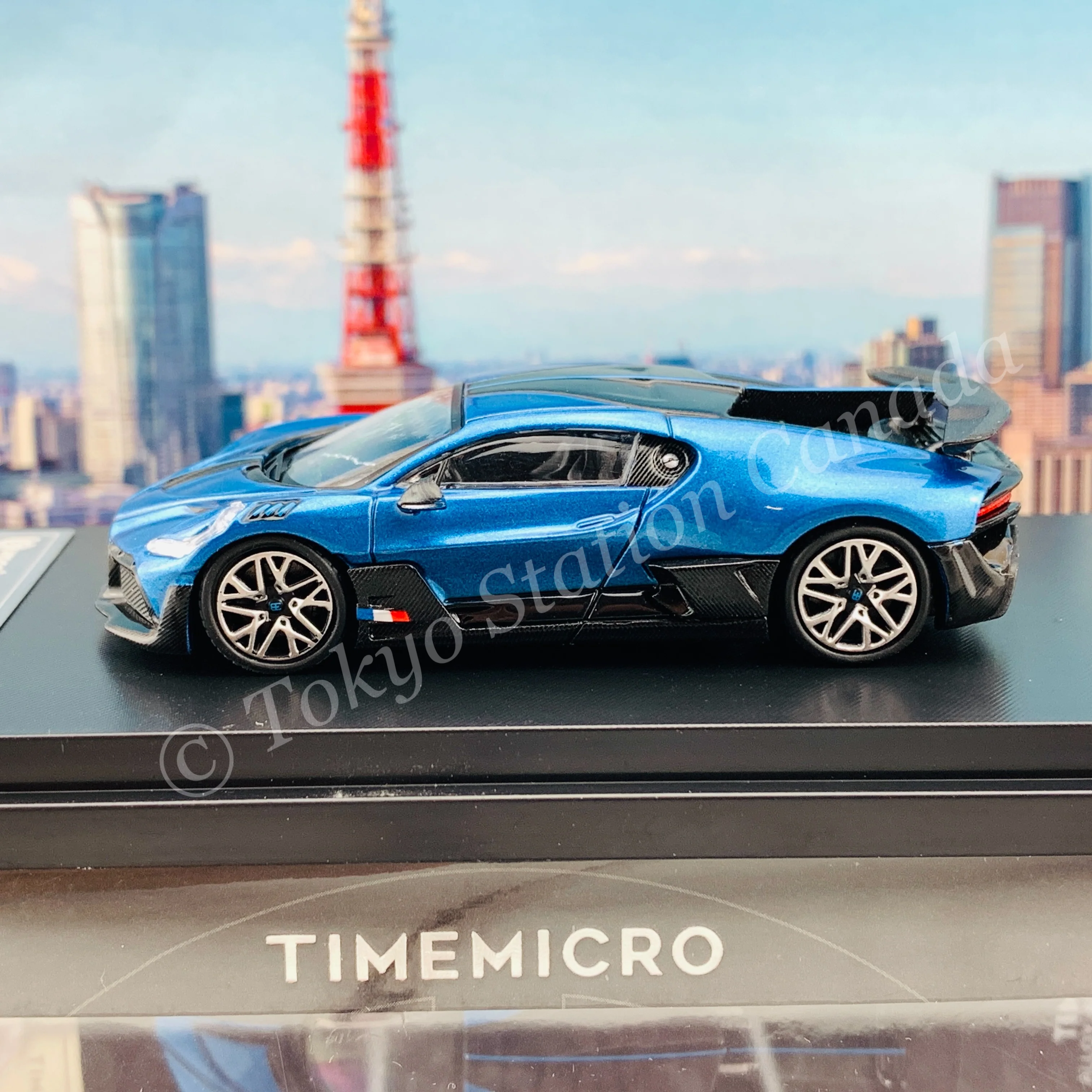 TIME MICRO x Bburago 1/64 Bugatti DIVO BLUE - Image 3