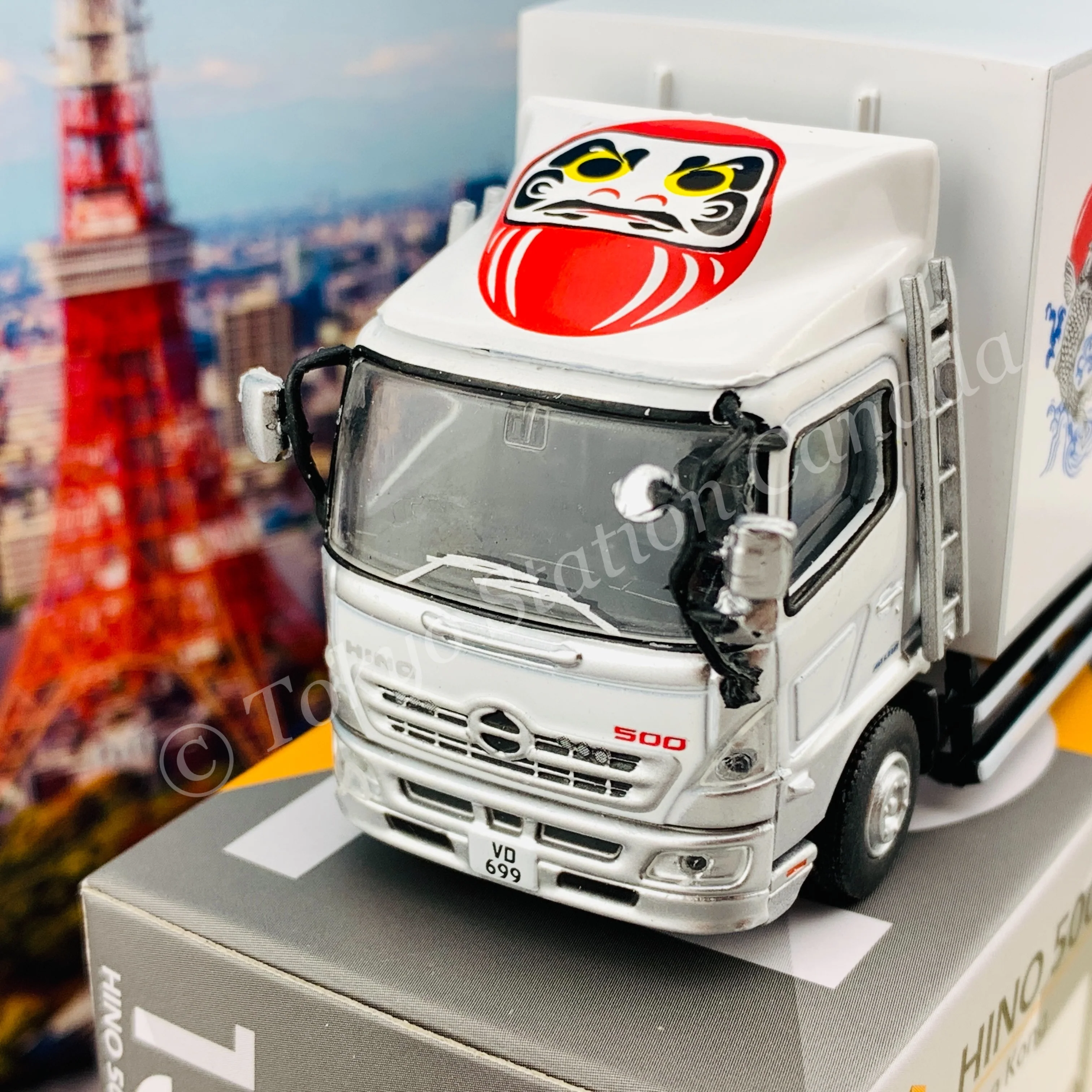 TINY 微影 156 HINO 500 Box Lorry 10-tonne Red Yun Land Transport 日野 500 赤芸陸運 10噸貨車 ATC65122 - Image 2