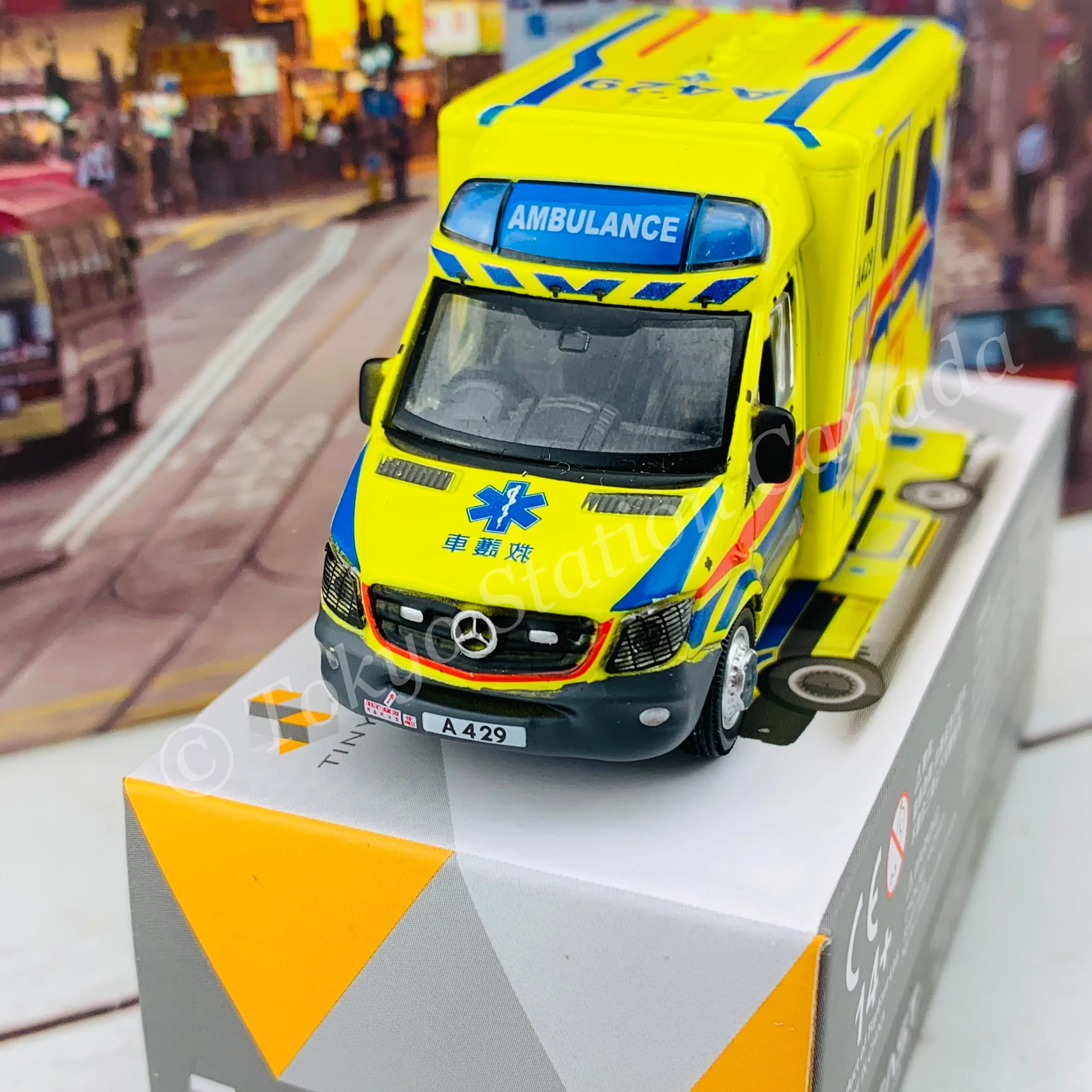 TINY 微影 159 Mercedes-Benz Sprinter FL HKFSD Ambulance (A429) 消防處救護車 ATC65078 - Image 2