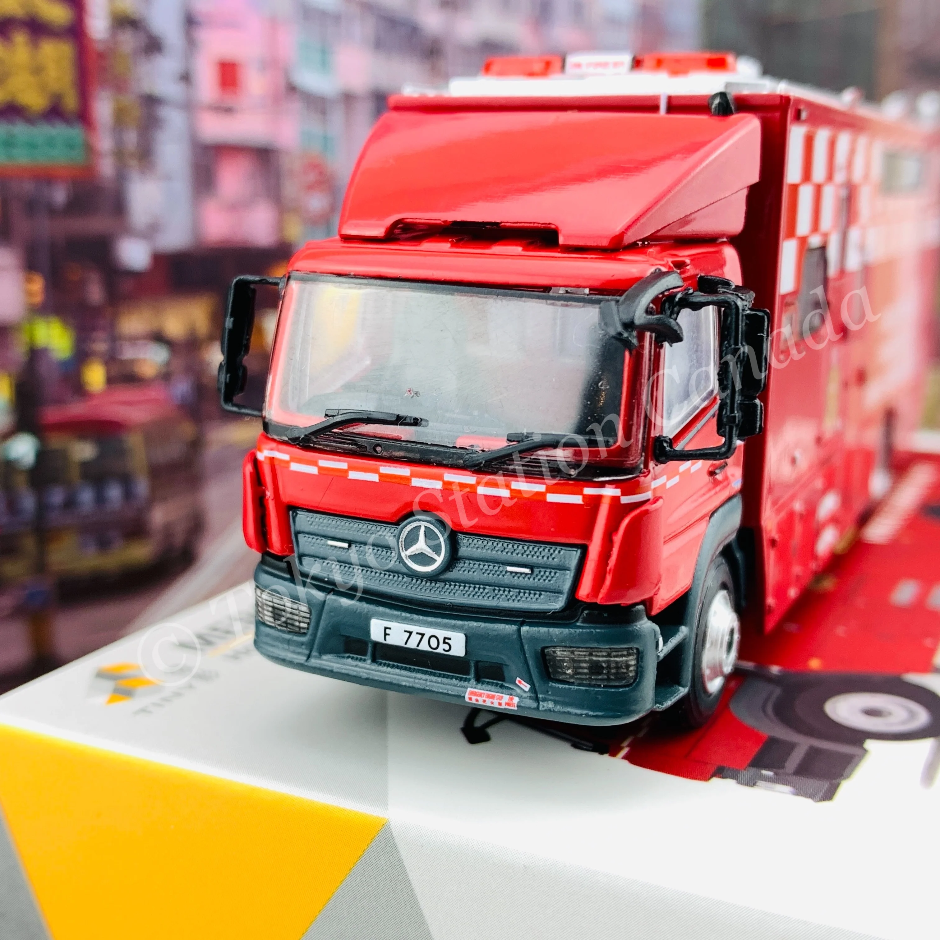 Tiny 微影 186 Mercedes-Benz Atego Fire Services Mobile Command Unit (F7705) 消防處流動指揮車 ATC64579 - Image 3