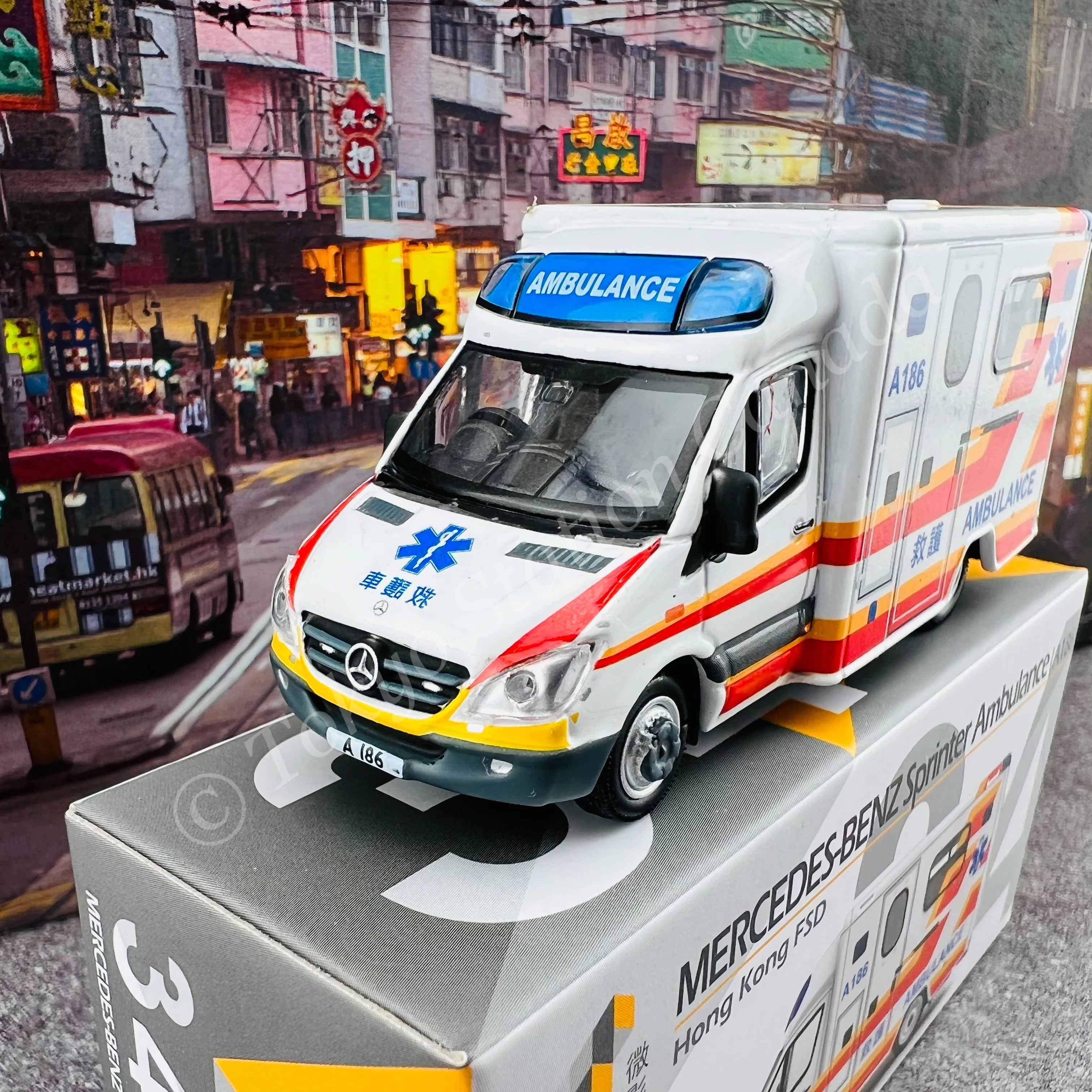 TINY 微影 34 Mercedes-Benz Sprinter HKFSD Ambulance (A186) 消防處救護車 ATC65060 - Image 2