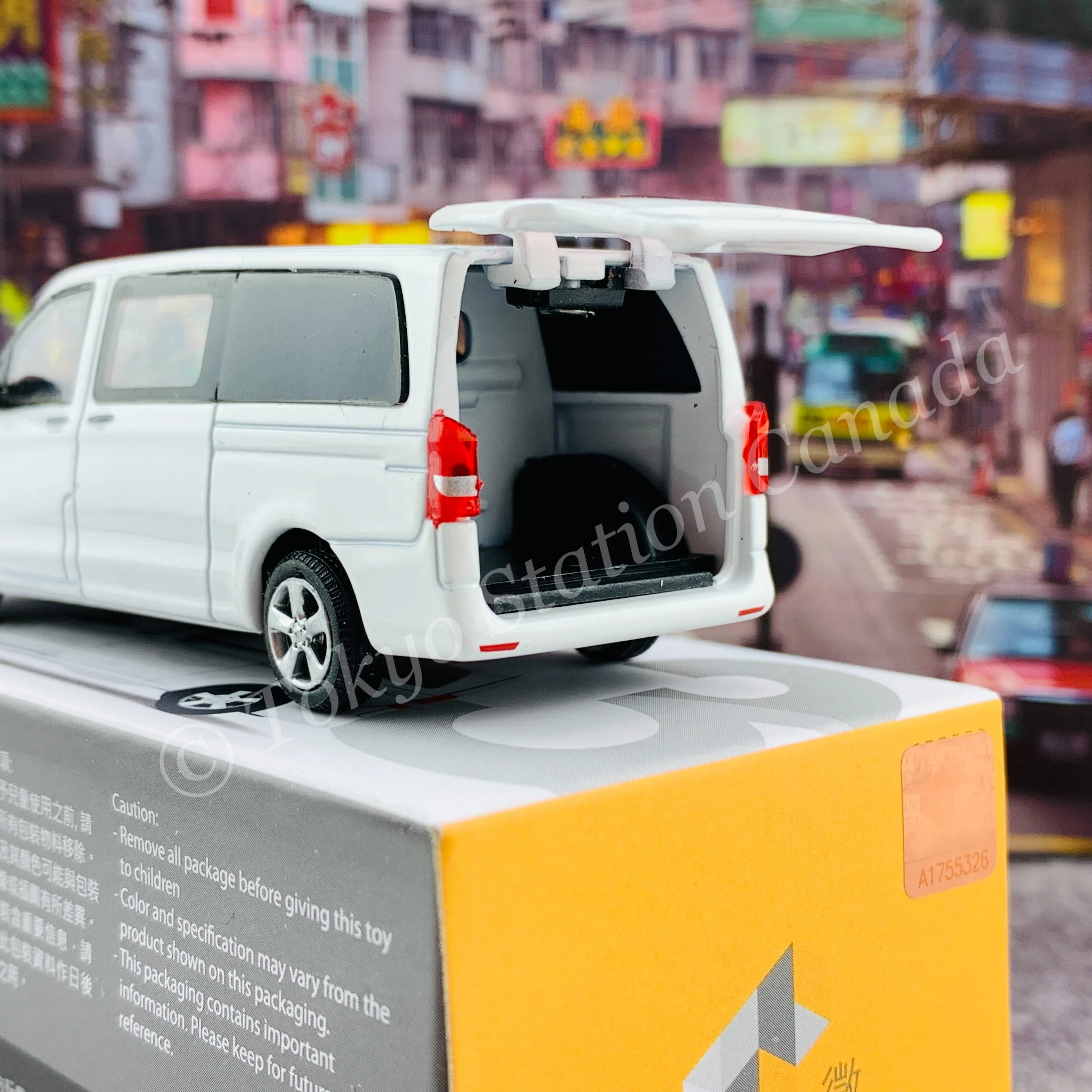 TINY 微影 83 MERCEDES-BENZ Vito Hong Kong (White) ATC65065 - Image 5
