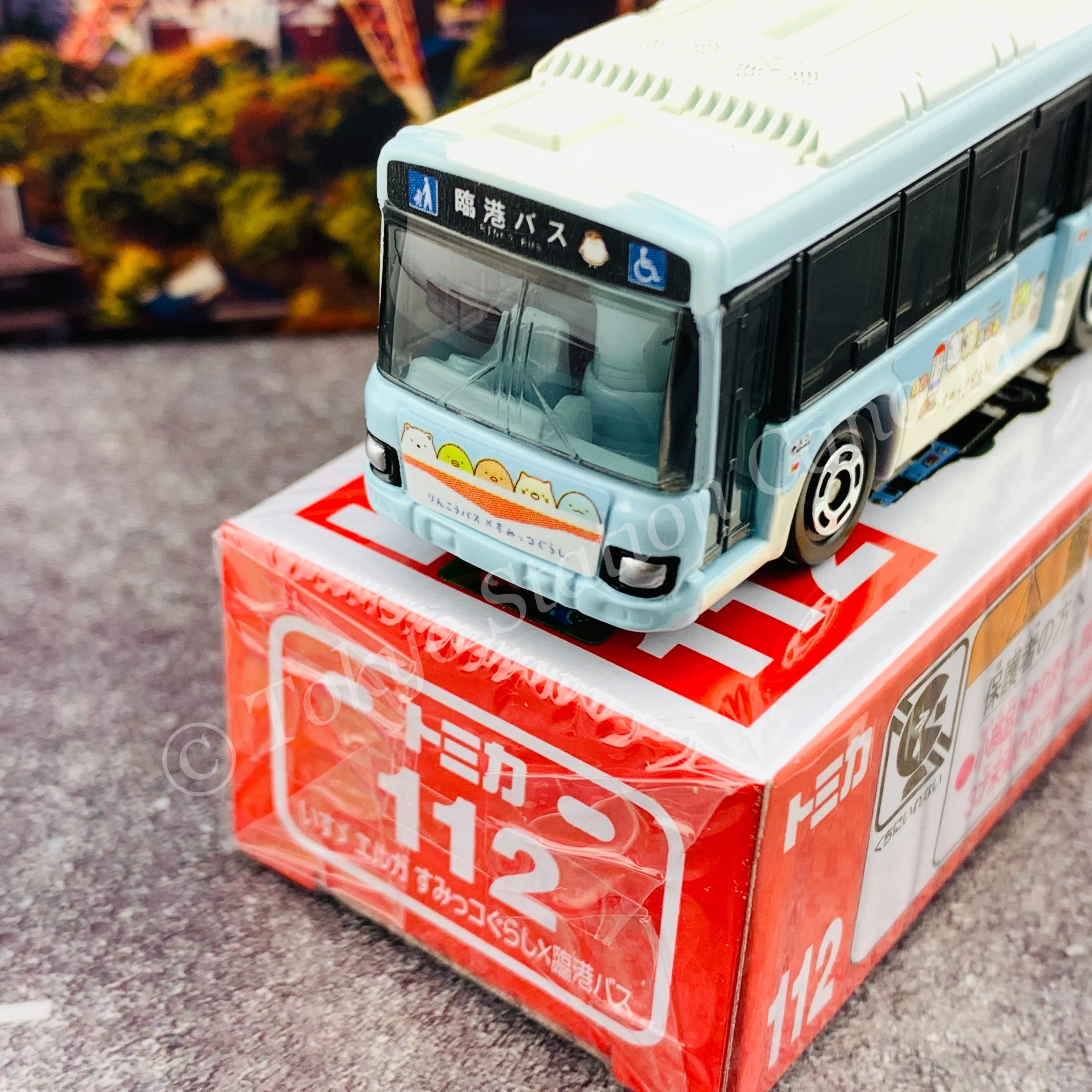 TOMICA 112 Isuzu Erga Sumikko Gurashi x Rinko Bus 4904810160977 - Image 4