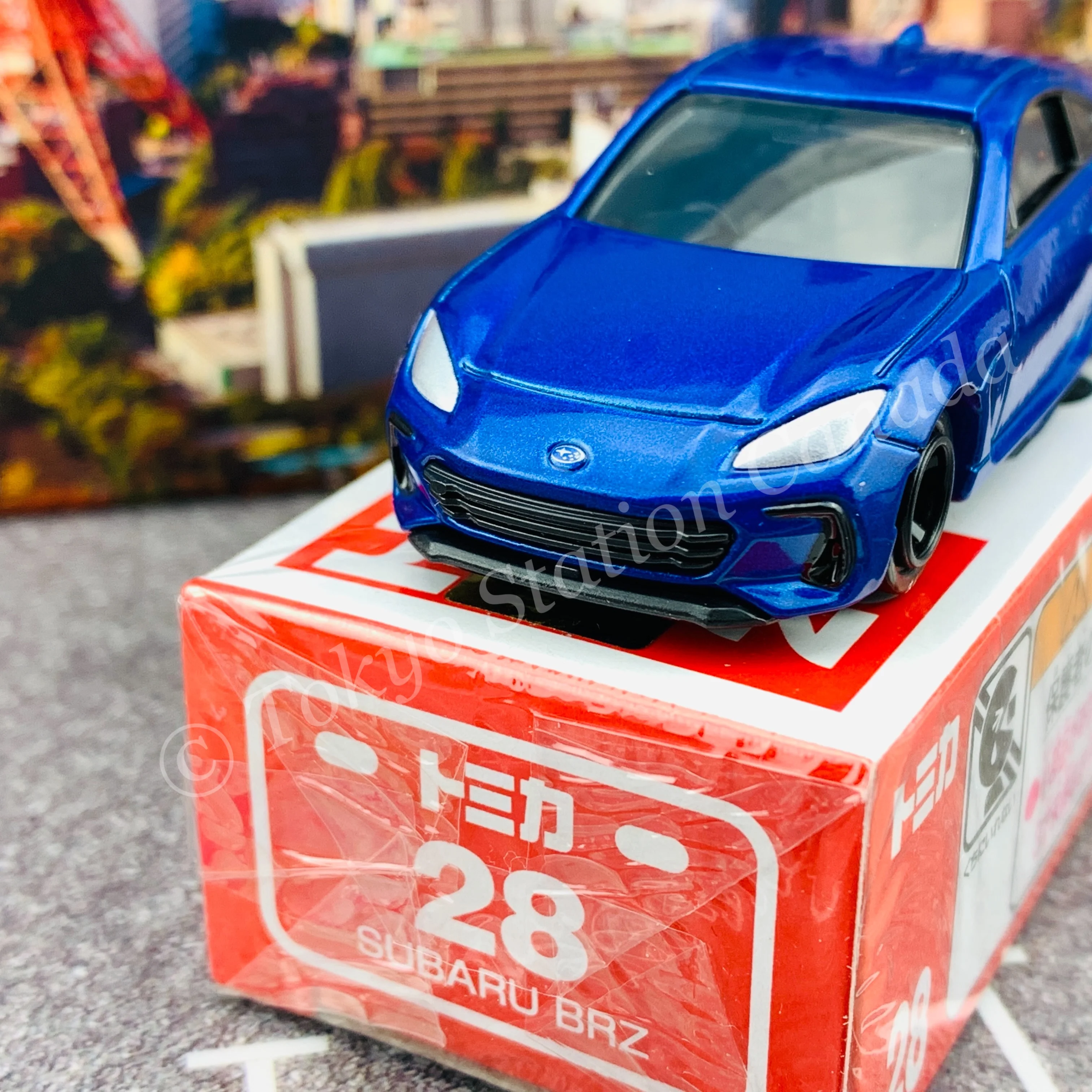 TOMICA 28 SUBARU BRZ 4904810175360 - Image 2