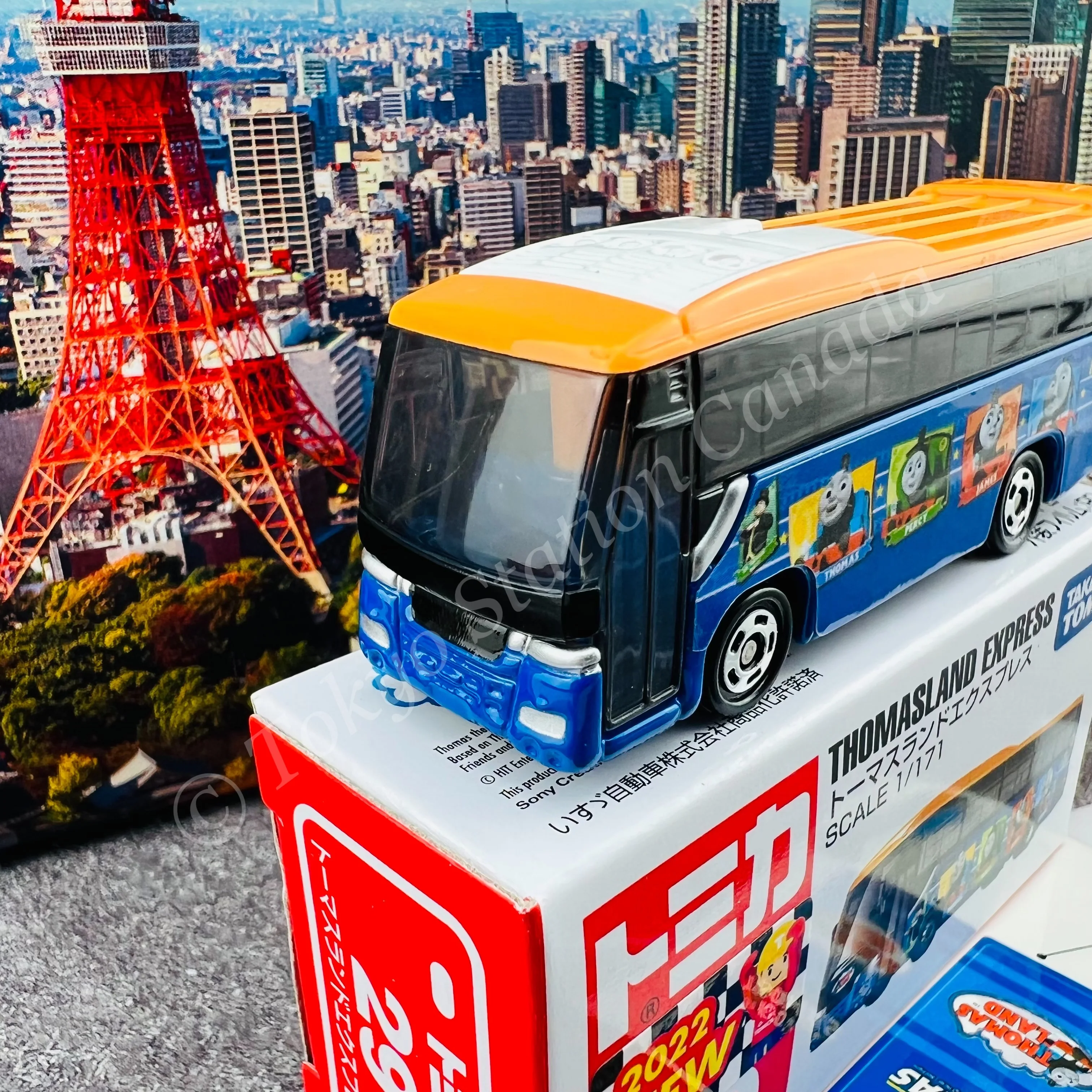 TOMICA 29 THOMASLAND EXPRESS 4904810173267 - Image 2