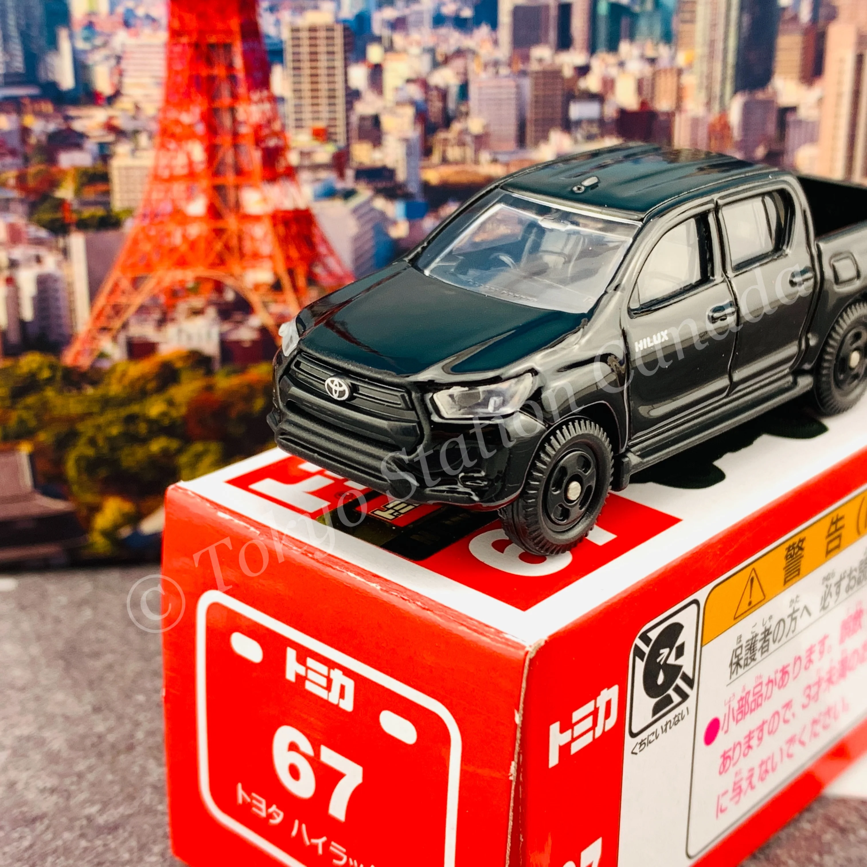TOMICA 67 Toyota Hilux - Image 3