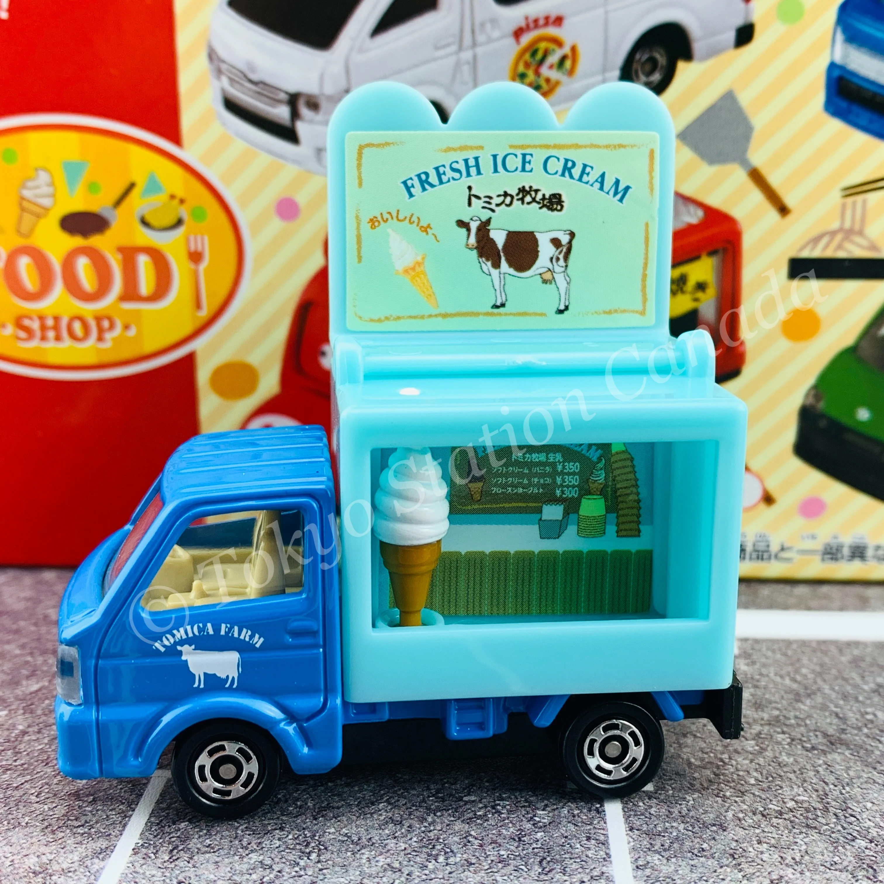 TOMICA Food Truck Gift Set 4904810176510 - Image 3