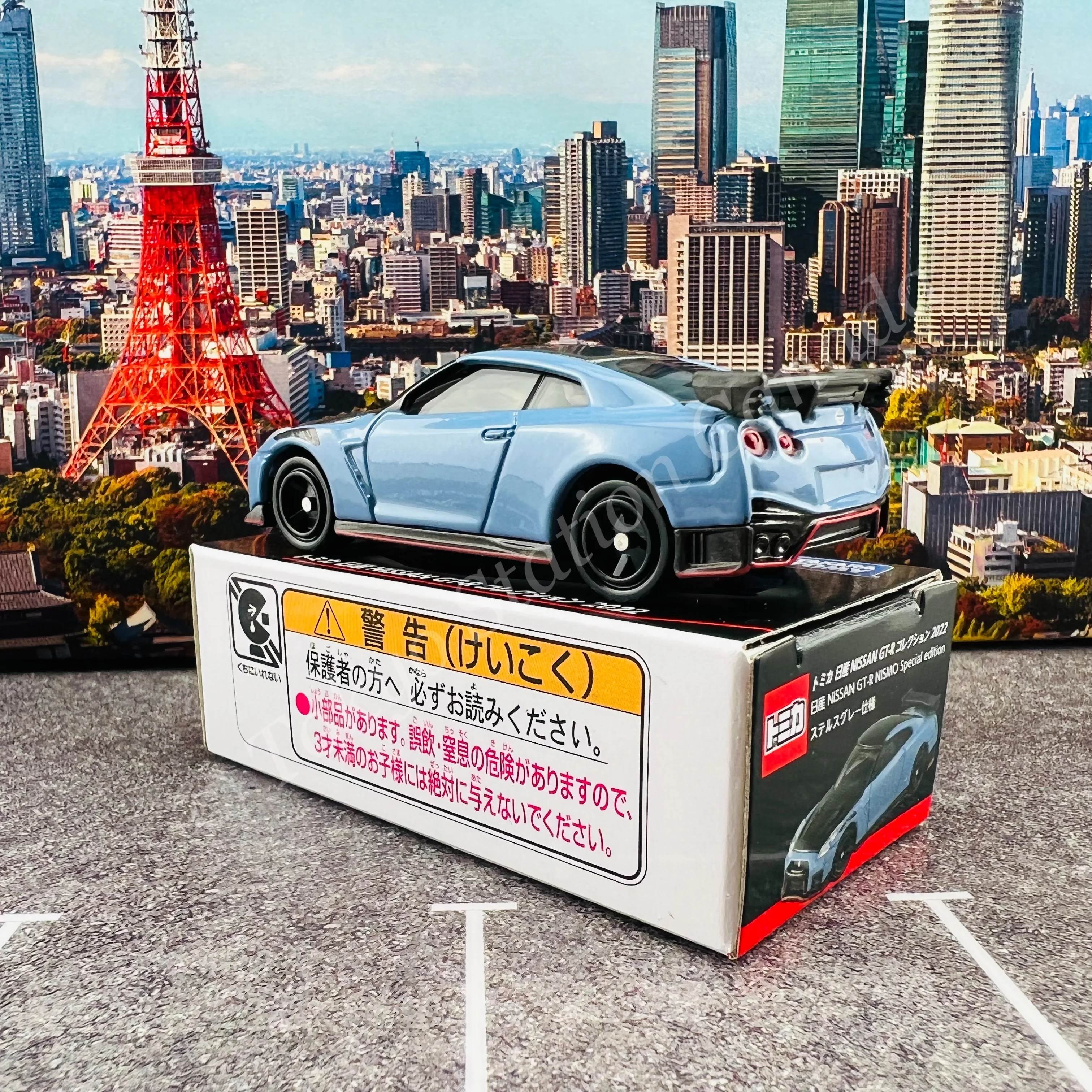 TOMICA NISSAN GT-R Collection 2022 NISSAN GT-R NISMO Special edition Stealth Gray - Image 3