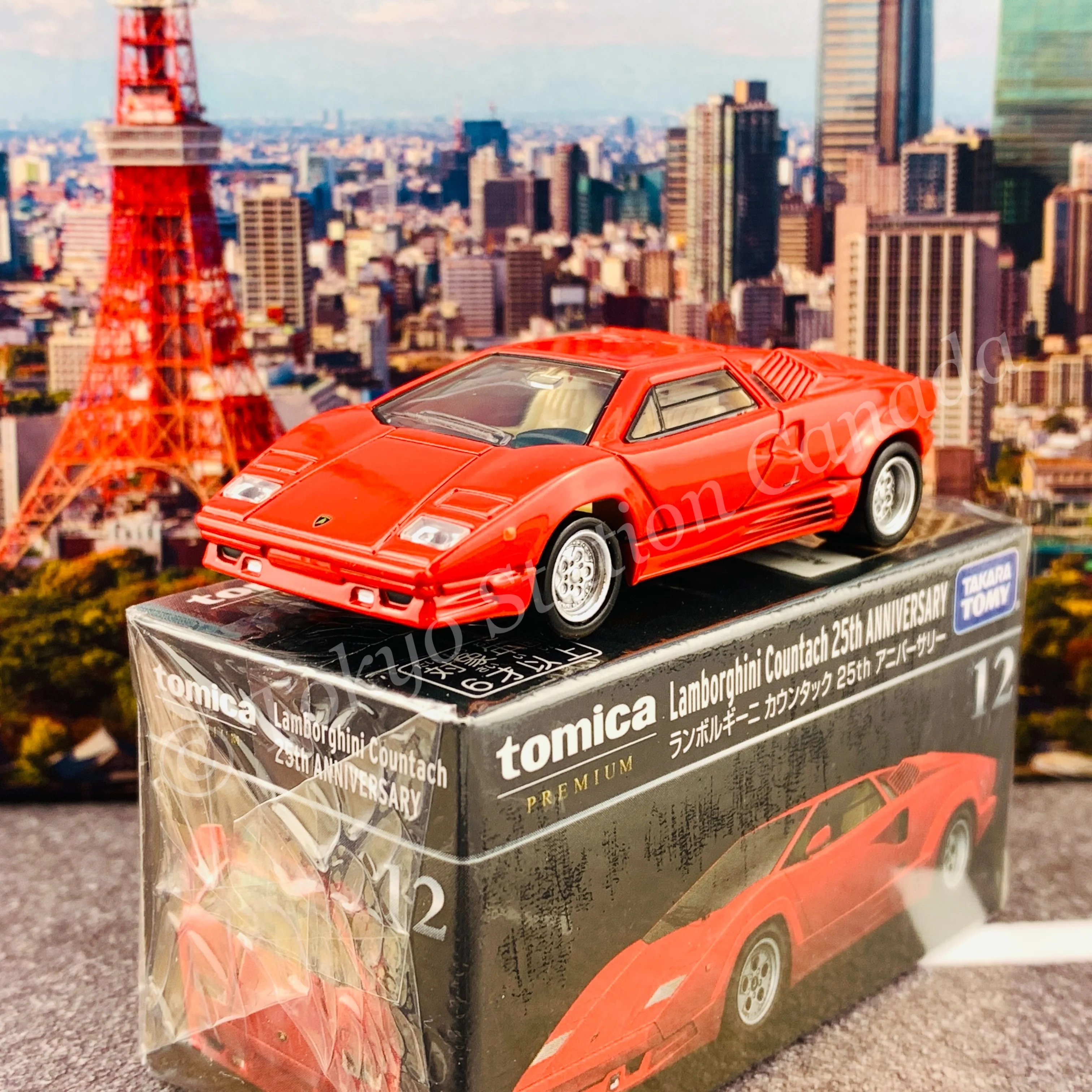 Tomica Premium 12 Lamborghini Countach 25th Anniversary - Image 2