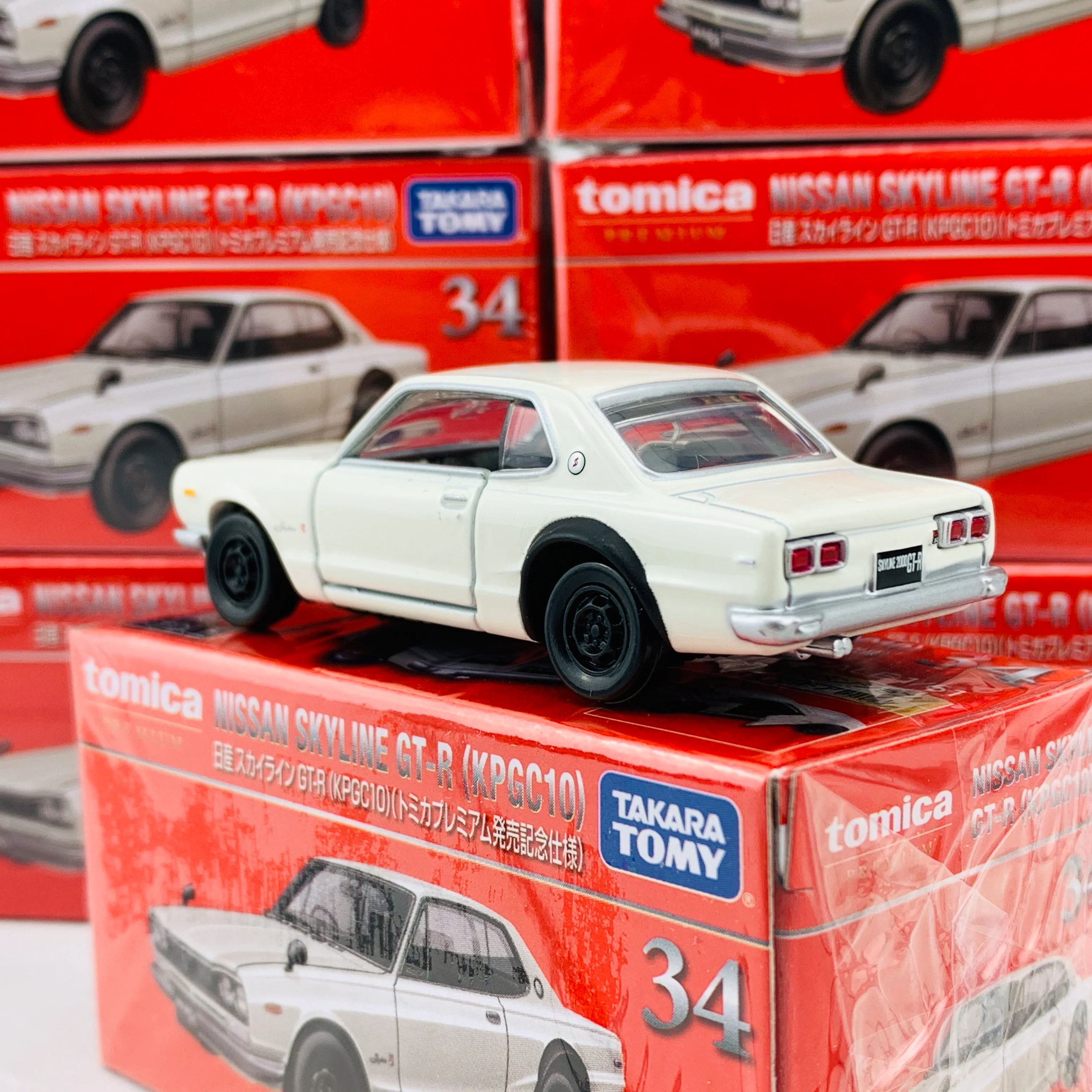 TOMICA PREMIUM 34 NISSAN SKYLINE GTR KPGC10 (ANNIVERSARY OF TOMICA PREMIUM RELEASE VER.) - Image 3