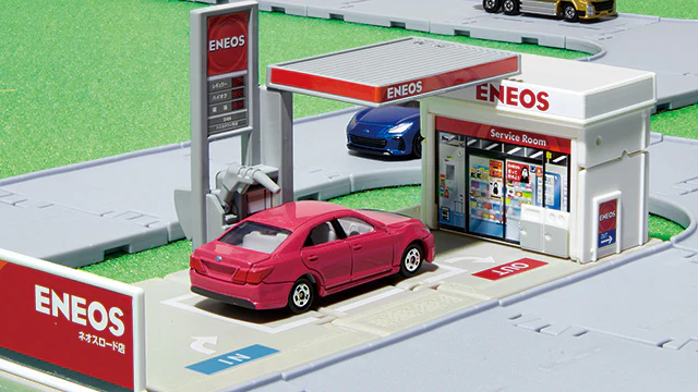 Tomica Town Gas Station ENEOS 4904810903871 - Image 2