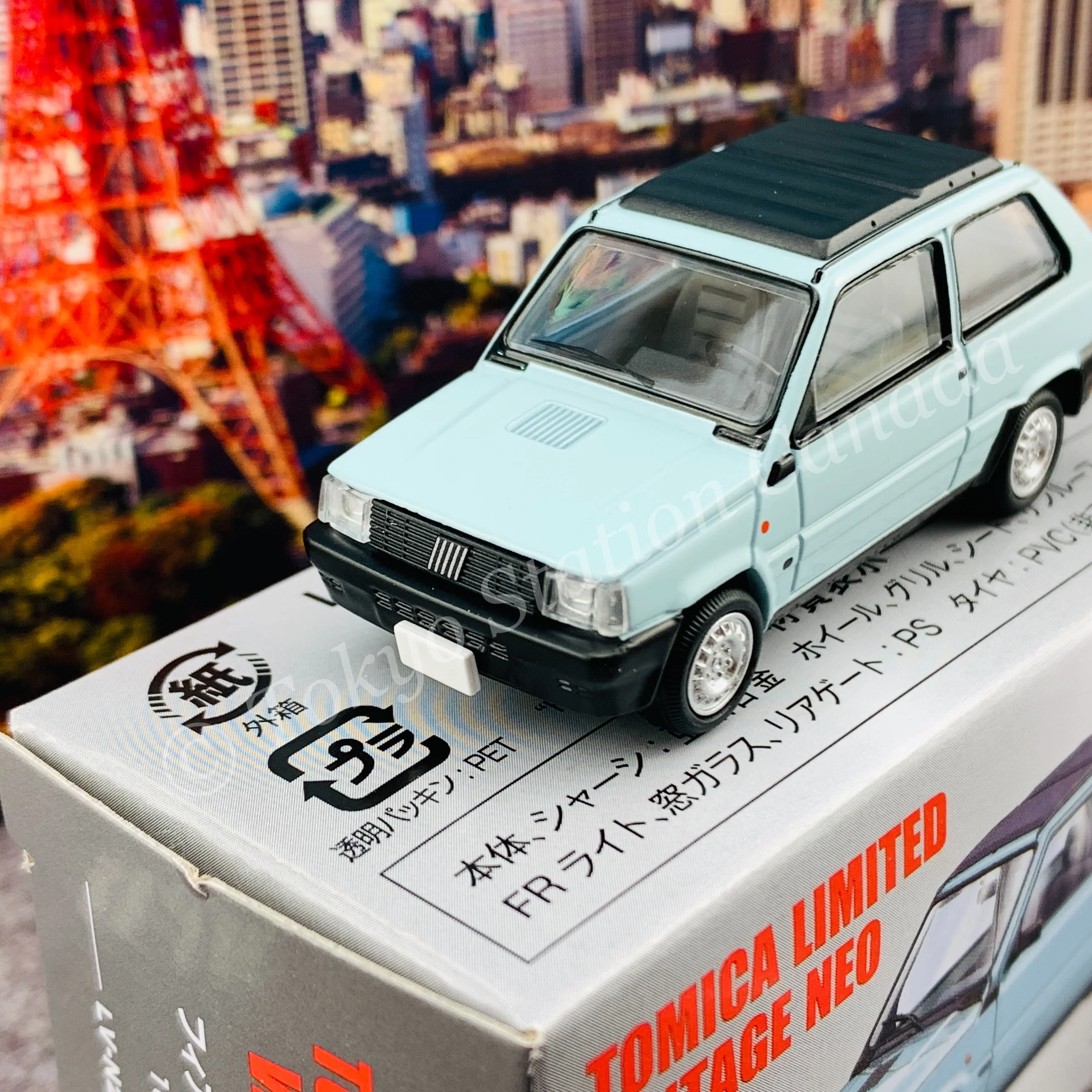 TOMYTEC Tomica Limited Vintage Neo 1/64 Fiat Panda 1000CL (light blue) LV-N239a - Image 2