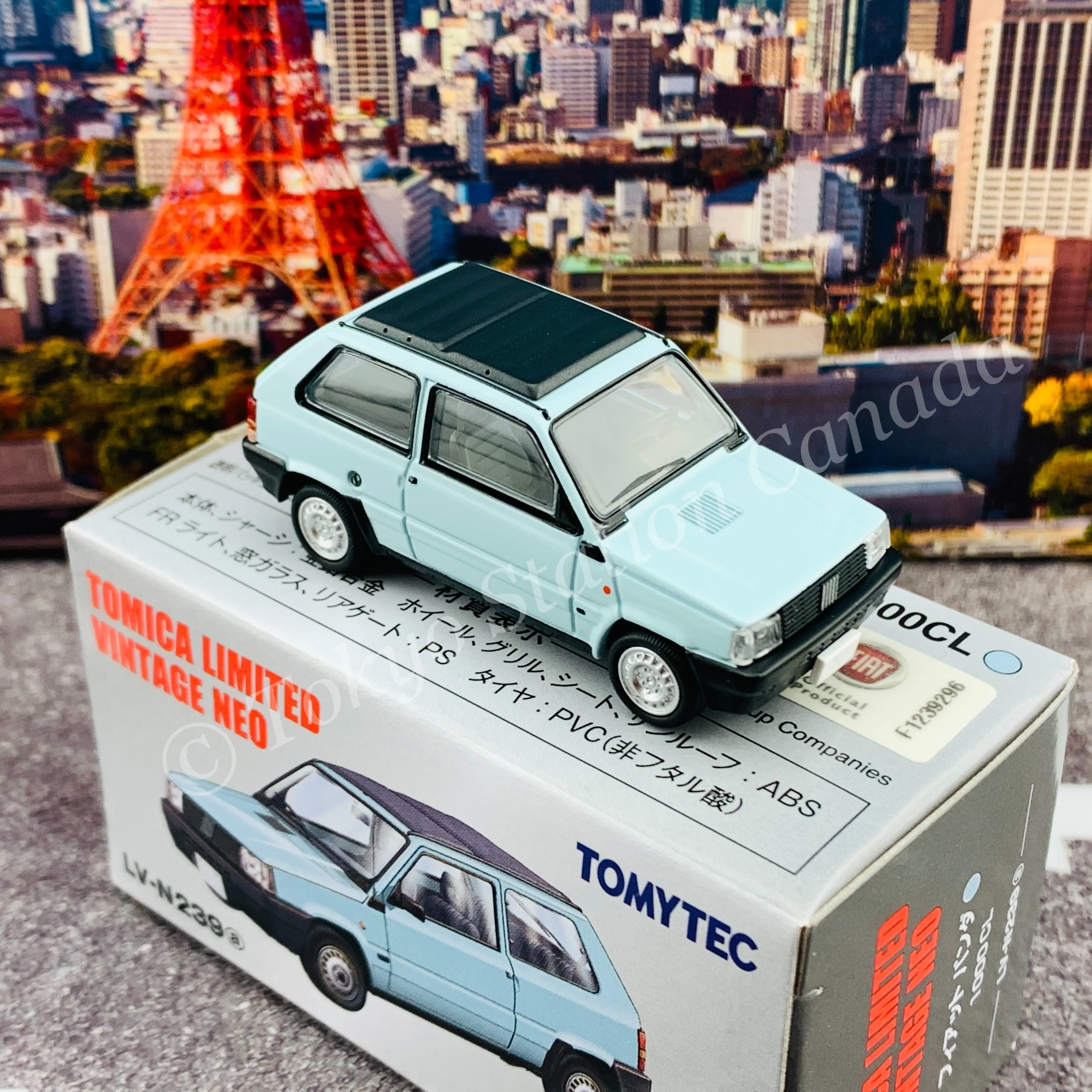 TOMYTEC Tomica Limited Vintage Neo 1/64 Fiat Panda 1000CL (light blue) LV-N239a - Image 5