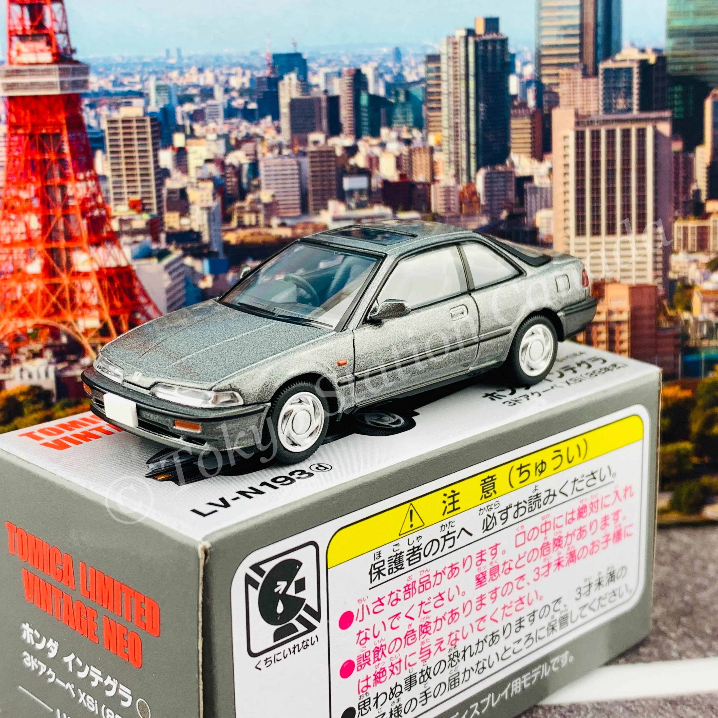Tomytec Limited Vintage Neo 1/64 Honda Integra 3 Door Coupe XSi 1989 (Gray Metallic) LV-N193d - Image 3