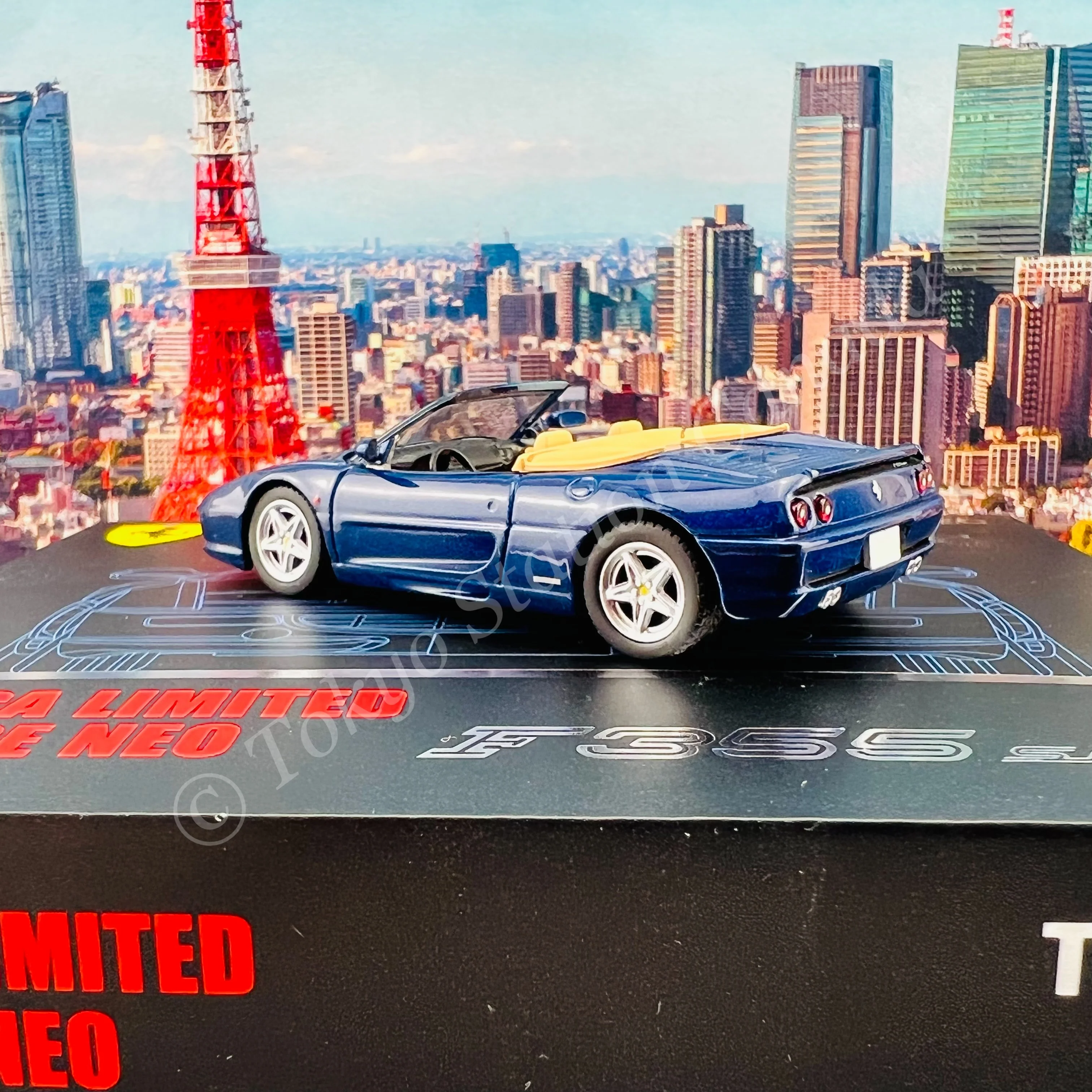 Tomytec Limited Vintage Neo 1/64 LV-NEO Ferrari F355 Spider DARK BLUE - Image 3