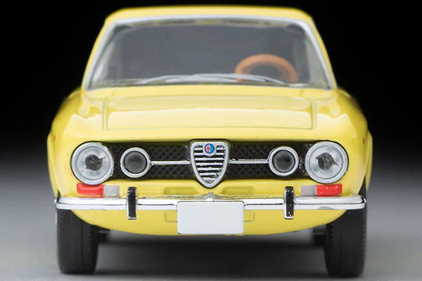 TOMYTEC TLV 1/64 Alfa Romeo 1750GTV (Yellow) LV-155c - Image 3