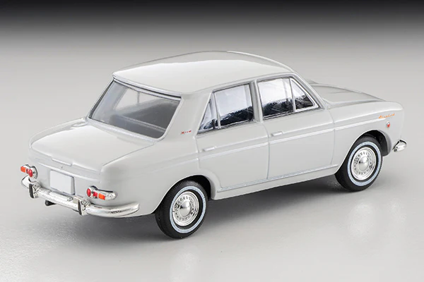 TOMYTEC TLV 1/64 Datsun Bluebird 4 Doors 1600SS White 1965 LV-205a - Image 5