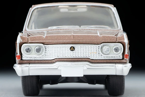 TOMYTEC TLV 1/64 Mitsubishi Debonair (Brown) 1964 LV-42c - Image 3