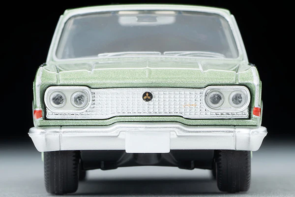 TOMYTEC TLV 1/64 Mitsubishi Debonair (Green) 1964 LV-42d - Image 3