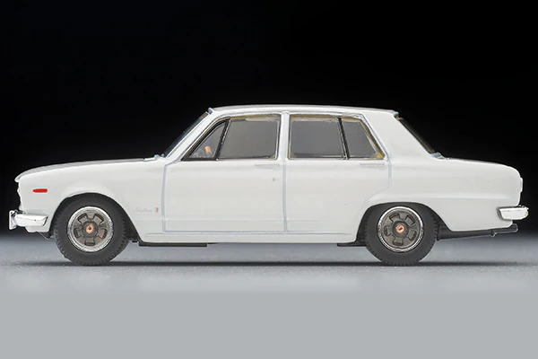 TOMYTEC TLV 1/64 Nissan Skyline 2000 GT-X (white) 1972 LV-163c - Image 2