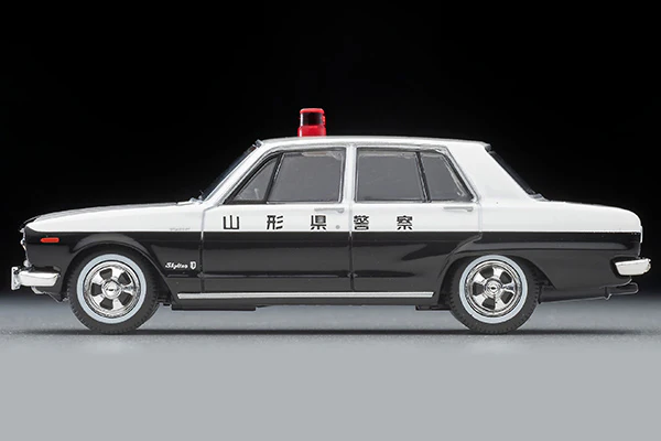 TOMYTEC TLV 1/64 Nissan Skyline 2000GT Patrol Car (Yamagata Prefectural Police) 1971 LV-214a - Image 2