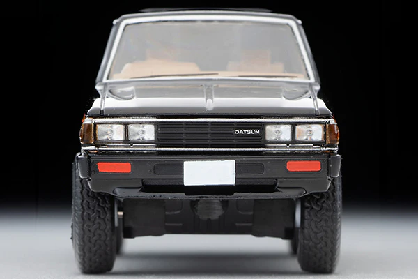 TOMYTEC TLVN 1/64 Datsun Truck 4WD King Cab AD (Black) LV-N320a - Image 6