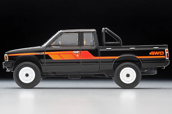 TOMYTEC TLVN 1/64 Datsun Truck 4WD King Cab AD (Black) LV-N320a - Image 7