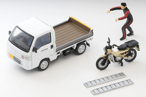 TOMYTEC TLVN 1/64 Honda Acty Truck Motorcycle Shop Specification (White) with Honda CT125 Hunter Cub) LV-N330a - Image 3