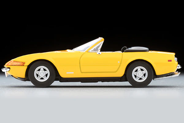 TOMYTEC TLVN 1/64 LV Ferrari 365 GTS4 Yellow - Image 5