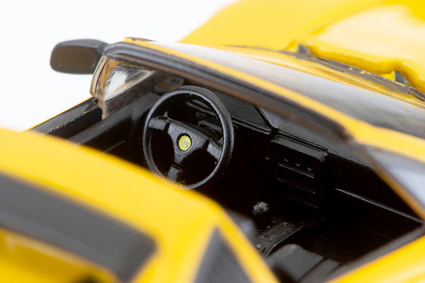 TOMYTEC TLVN 1/64 LV-N Ferrari 328 GTS (yellow) - Image 3