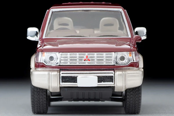 PREORDER TOMYTEC TLVN 1/64 Mitsubishi Pajero Mid Roof Wide VR (Red/Beige) 1996 LV-N206b (Approx. Release Date : Feb 2025 subject to manufacturer's final decision) - Image 5