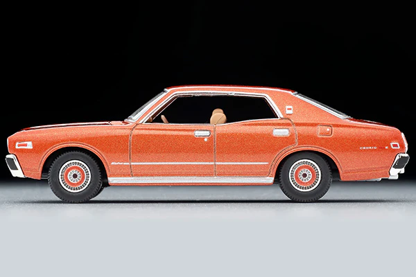 TOMYTEC TLVN 1/64 Nissan Cedric 4-door HT F-type 2000 SGL-E Extra (Copper Brown M) 1978 LV-N295a - Image 4