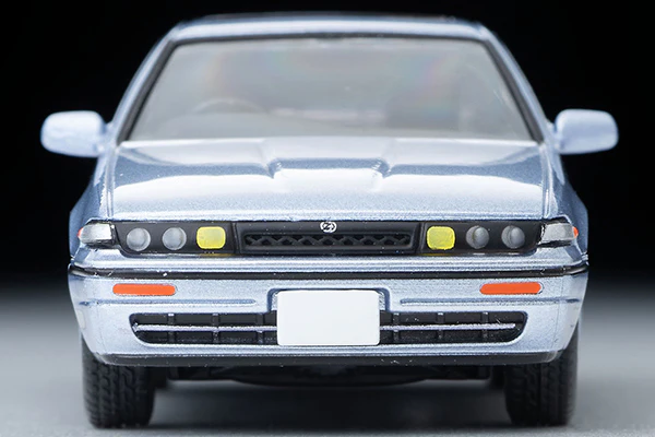 TOMYTEC TLVN 1/64 Nissan Cefiro Cruising (Purplish Silver) 1990 LV-N319a - Image 3