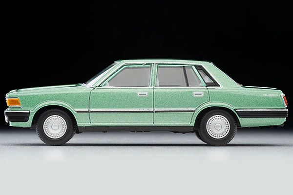 PREORDER TOMYTEC TLVN 1/64 Nissan Gloria Sedan 200E GL (Green) 1979 LV-N286a (Approx. Release Date : JULY 2023 subject to manufacturer's final decision) - Image 4